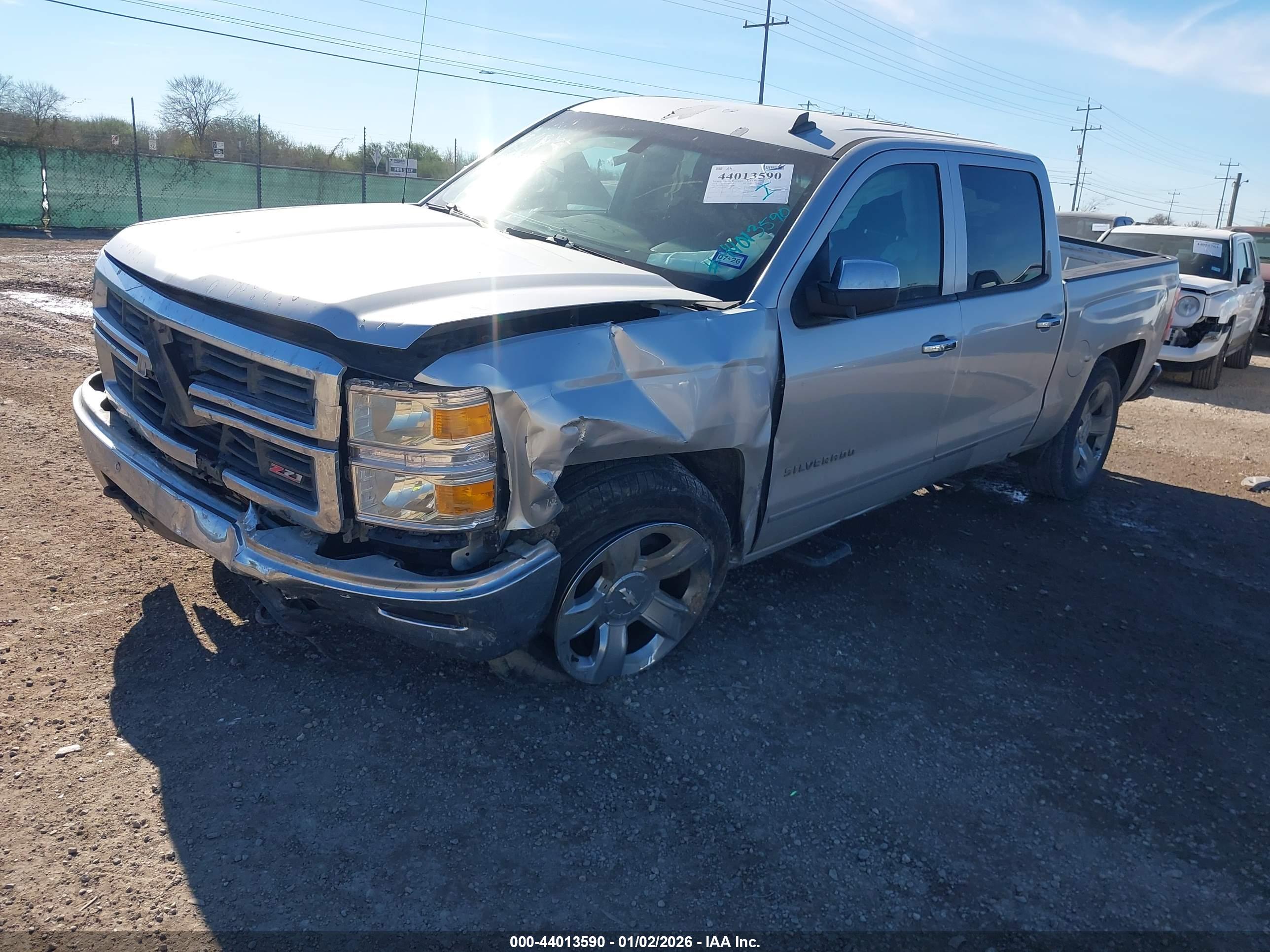 CHEVROLET SILVERADO image 2