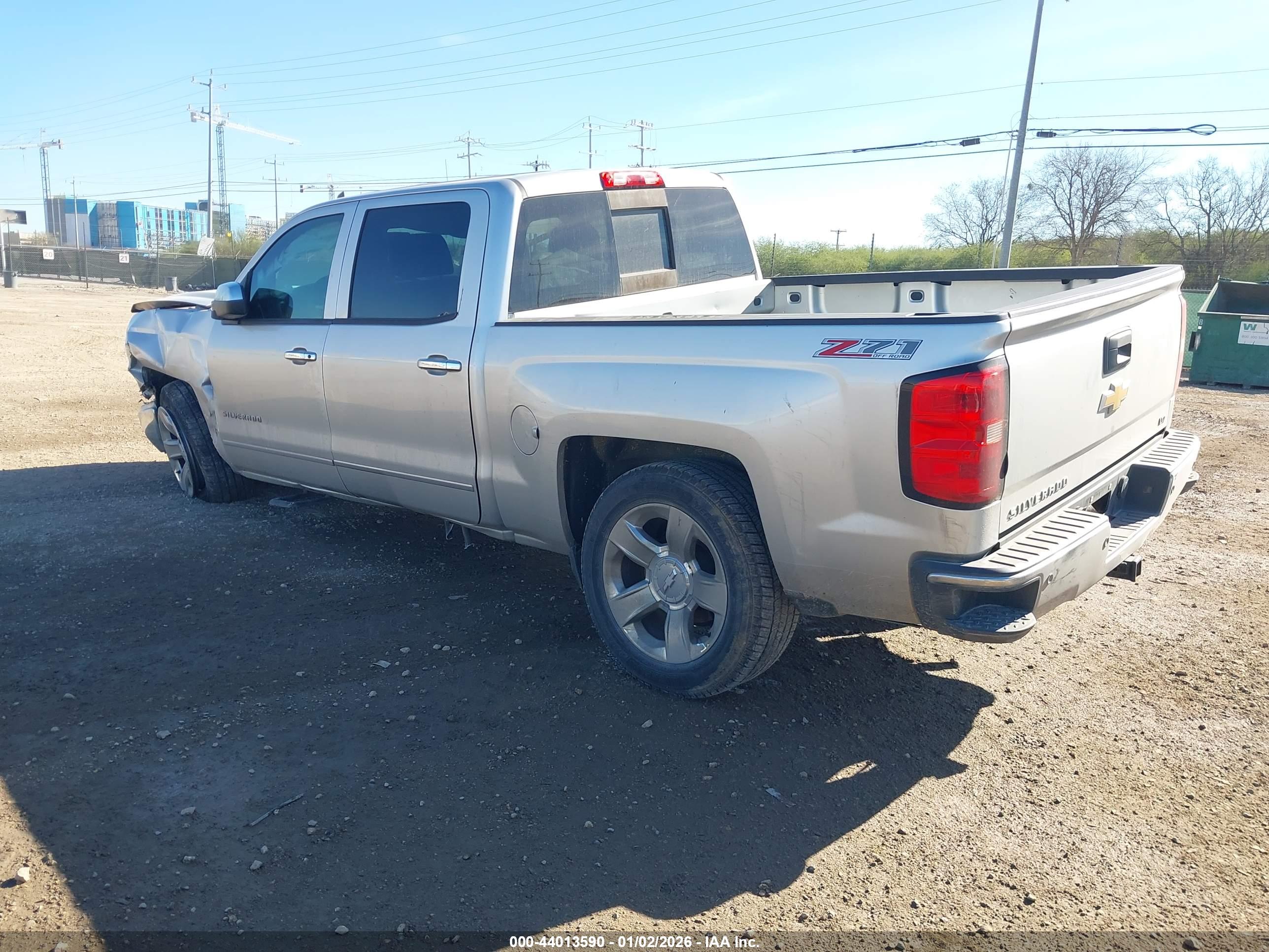 CHEVROLET SILVERADO image 3