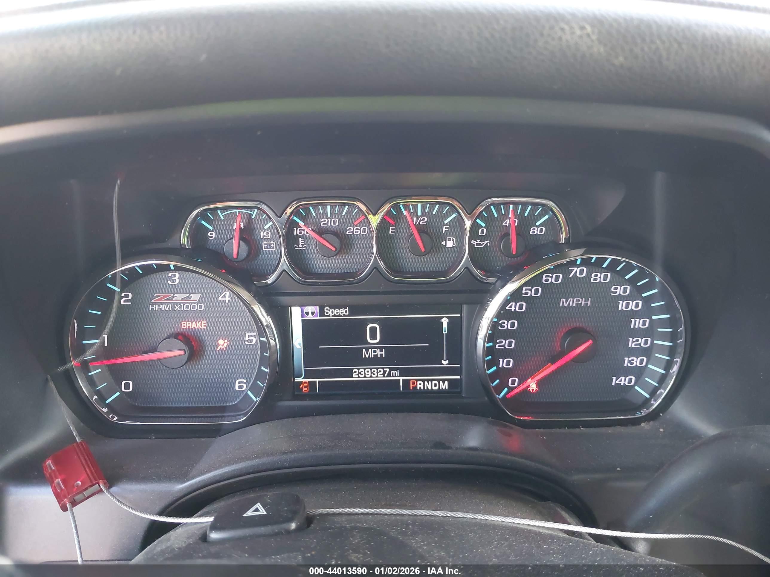 CHEVROLET SILVERADO image 7