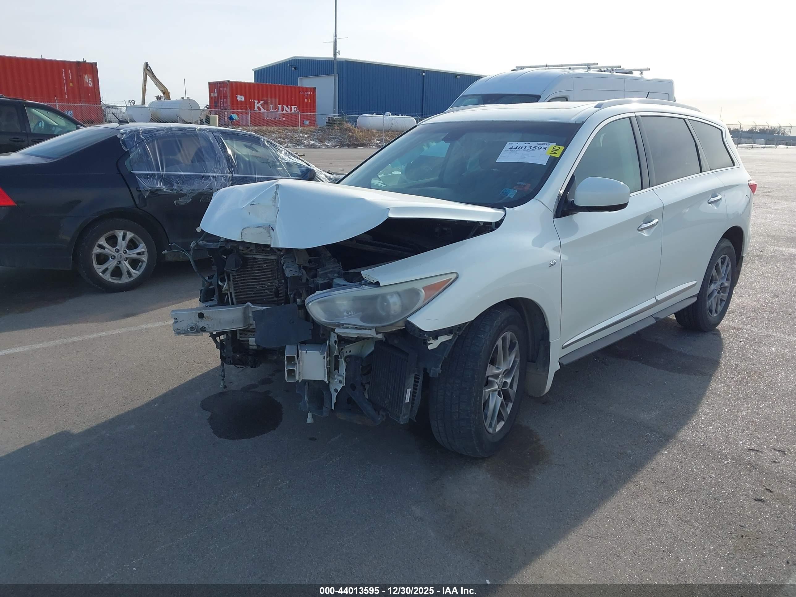 INFINITI QX60 image 2