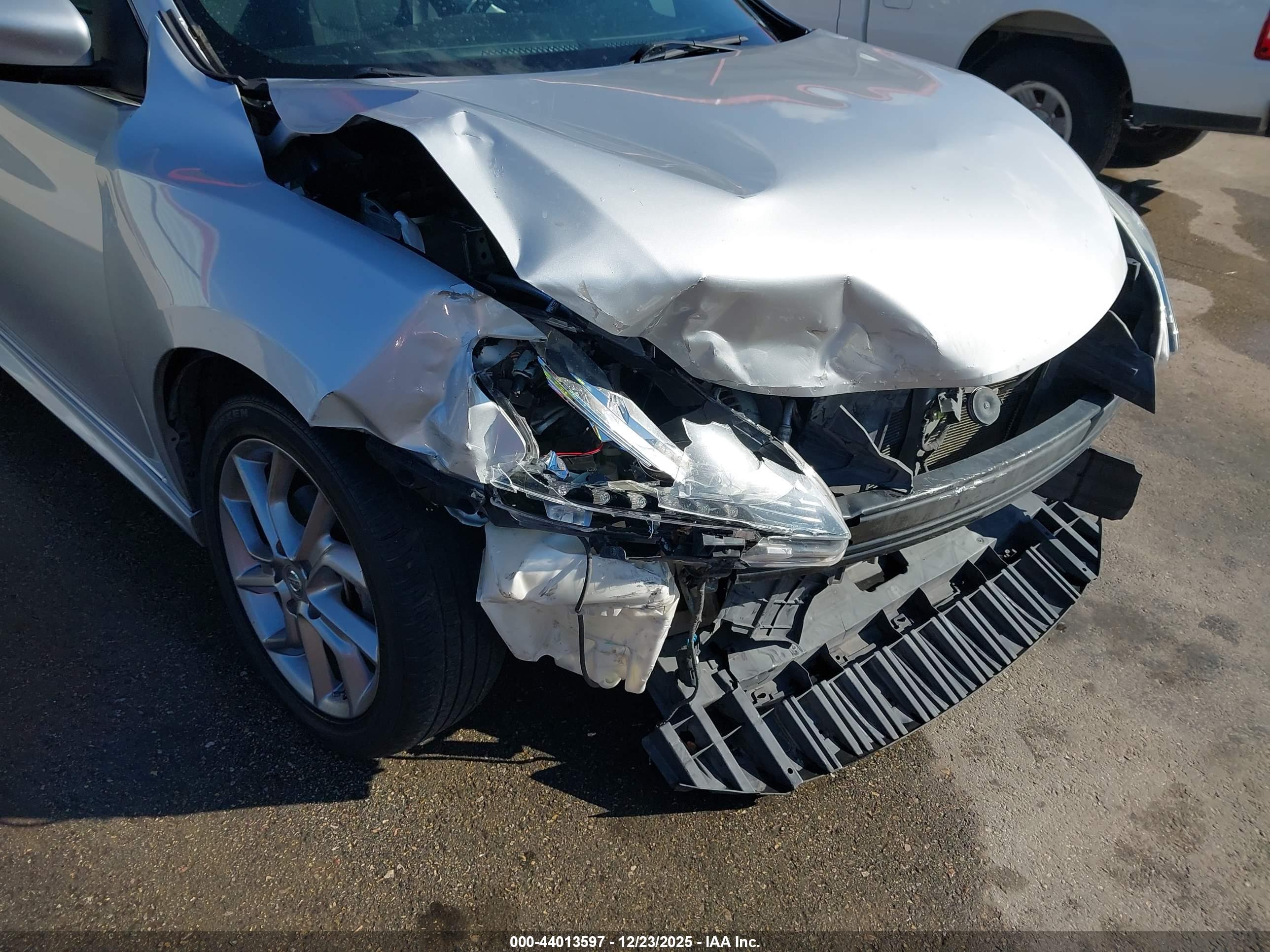 NISSAN SENTRA image 6