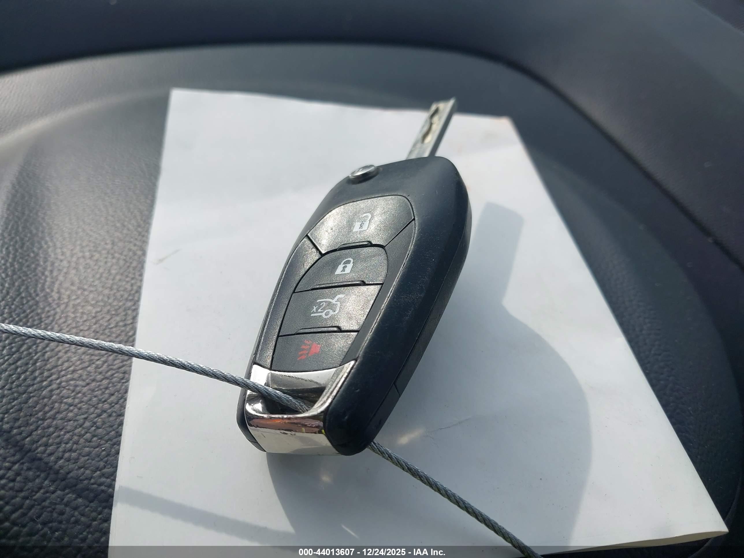 CHEVROLET CRUZE image 11