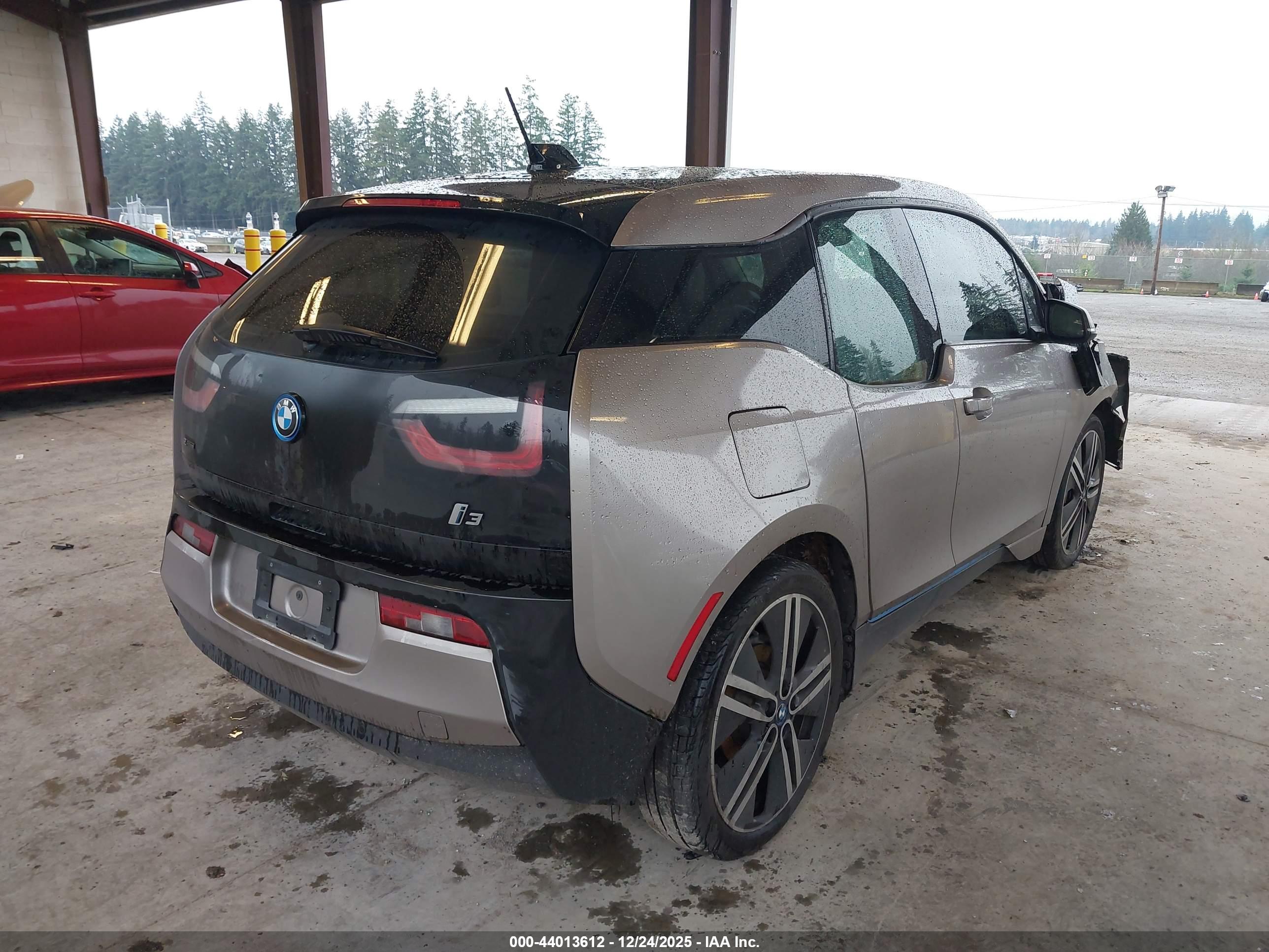 BMW I3 image 4