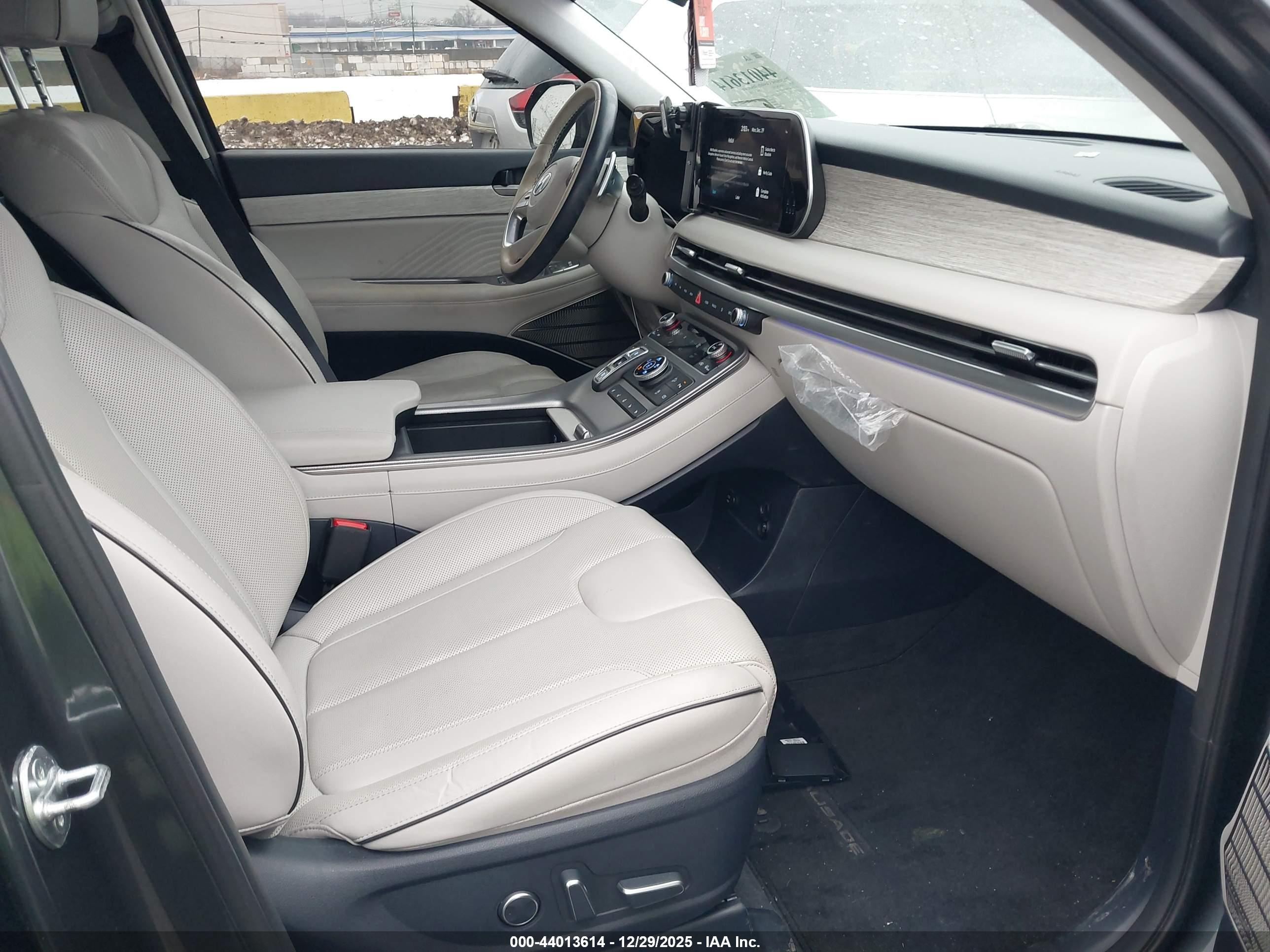 HYUNDAI PALISADE image 5