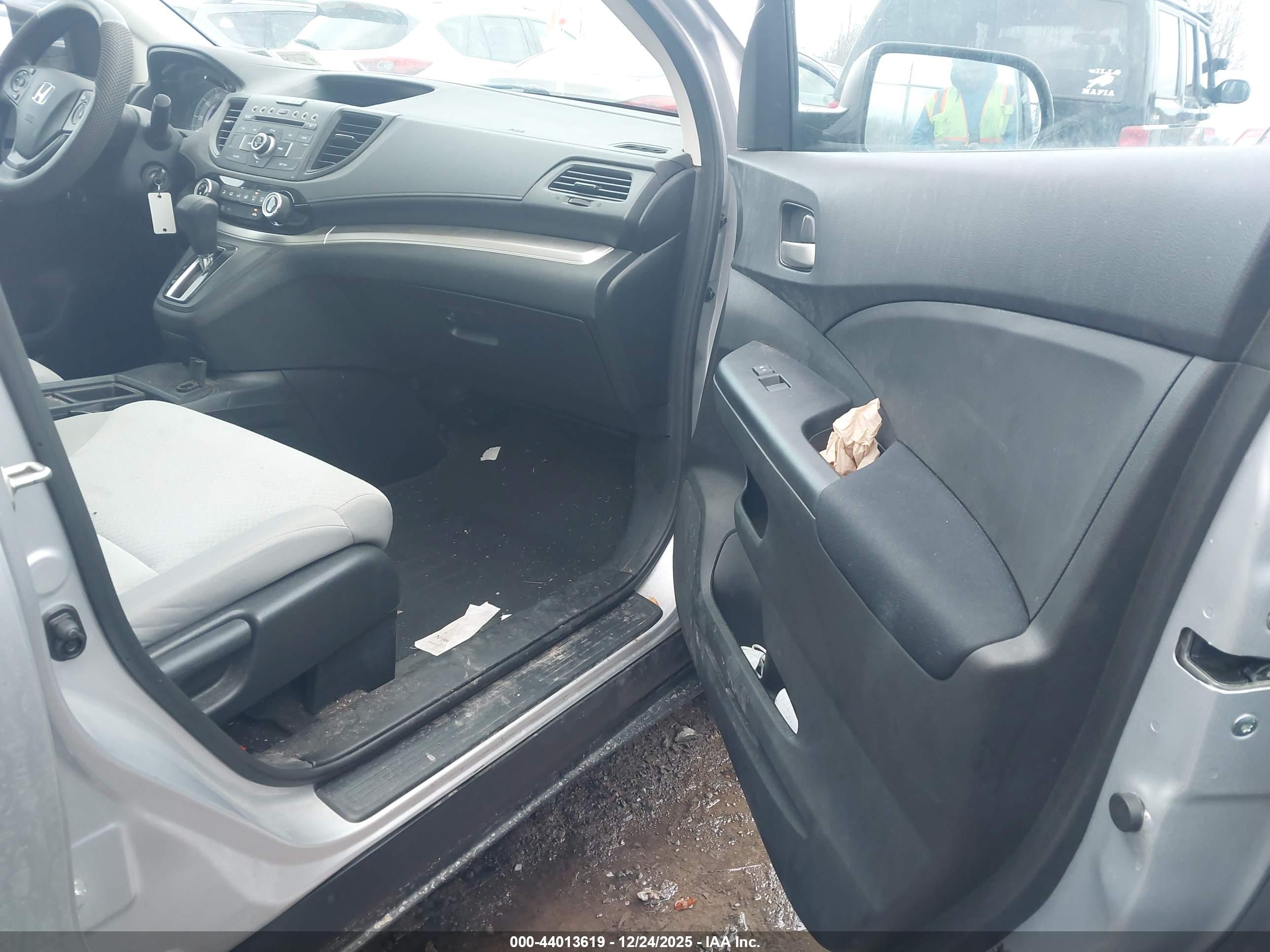HONDA CR-V image 5