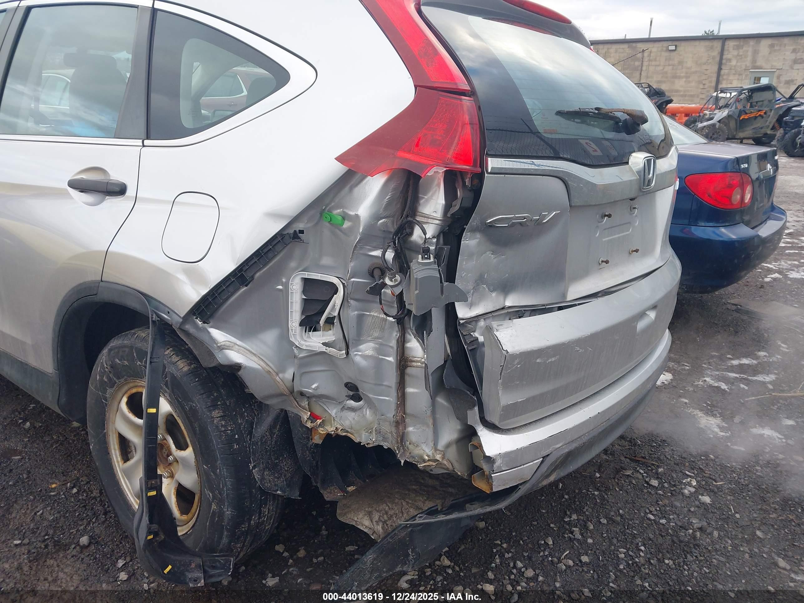 HONDA CR-V image 6