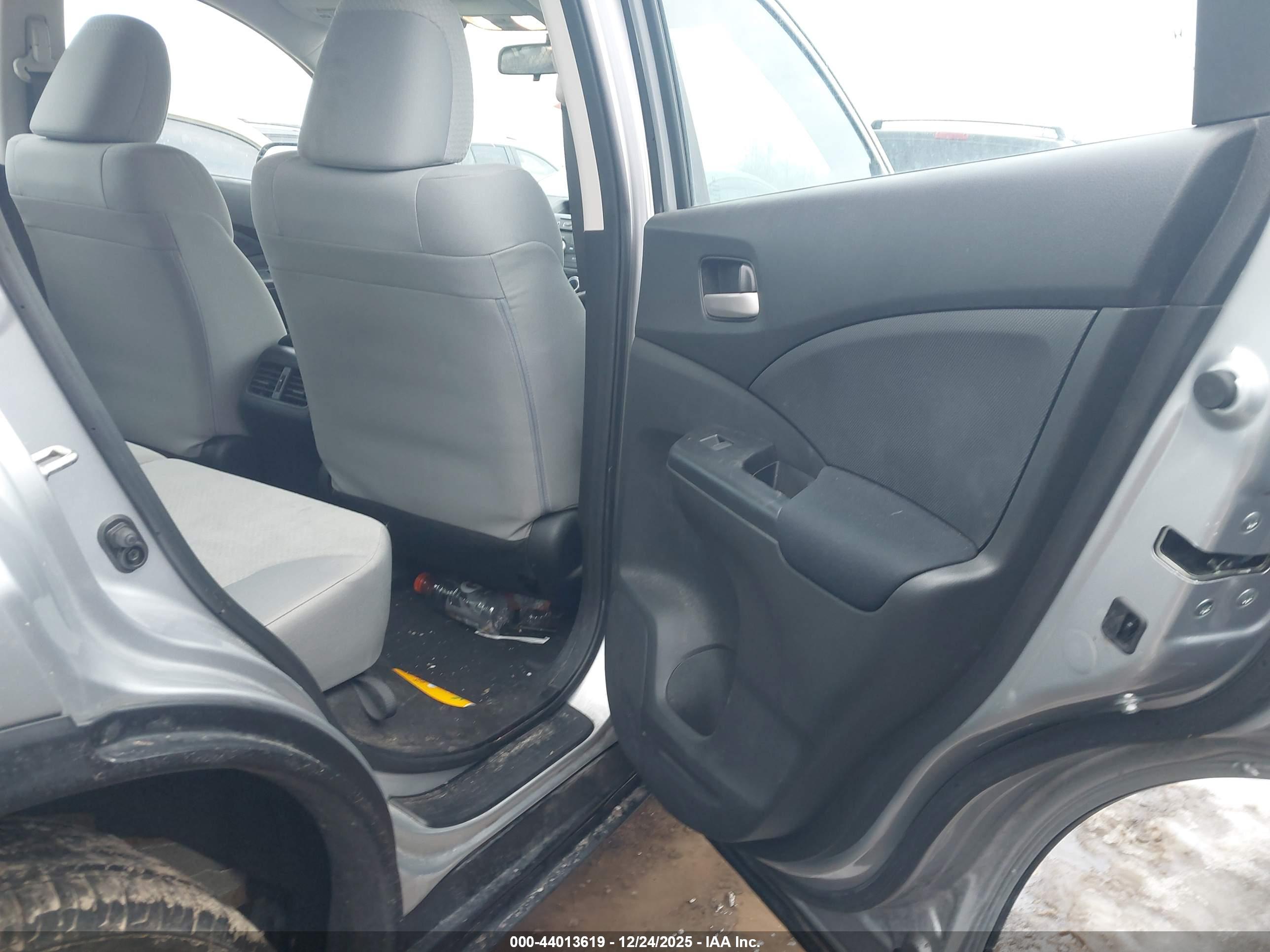 HONDA CR-V image 8