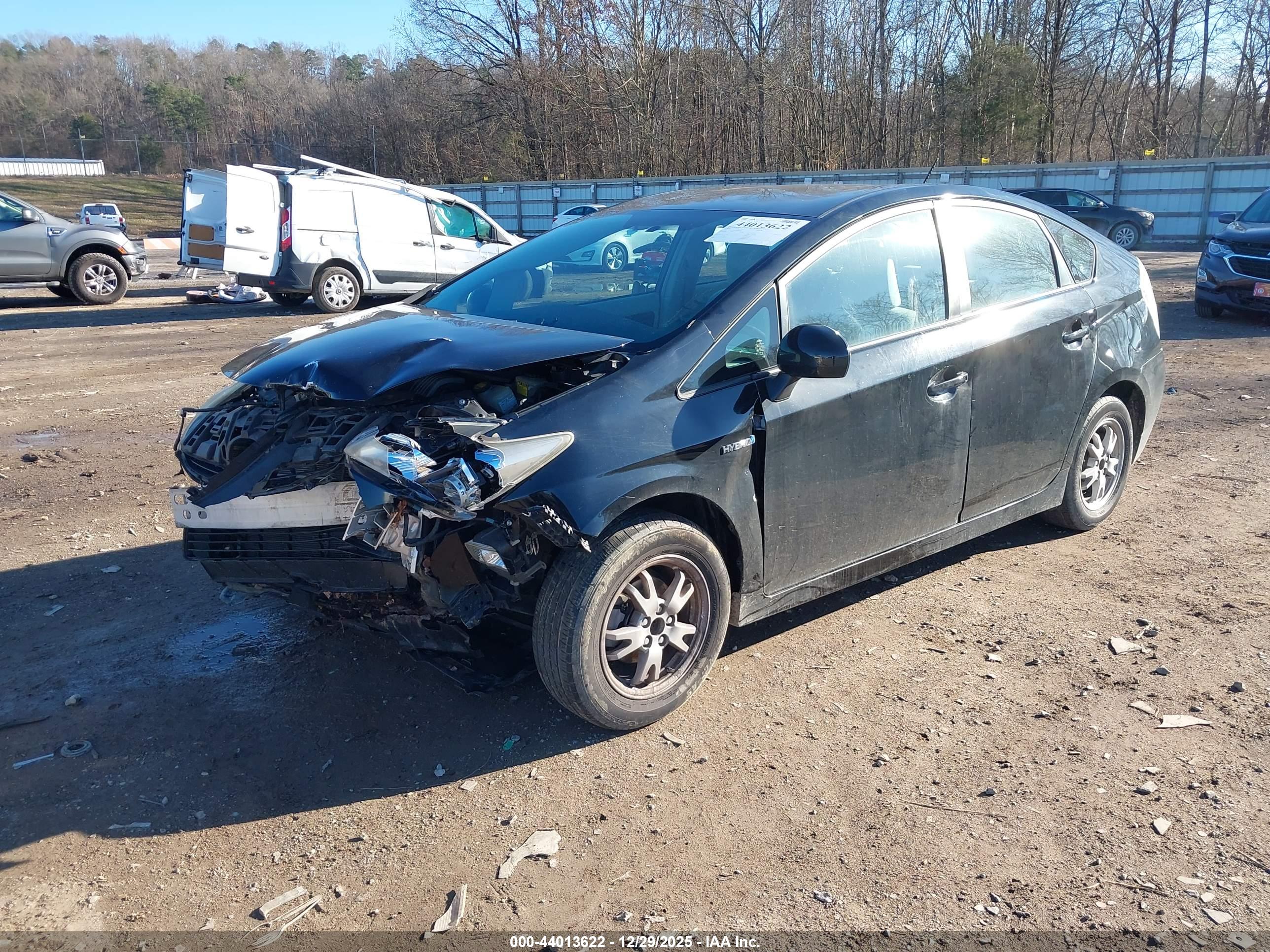 TOYOTA PRIUS image 2