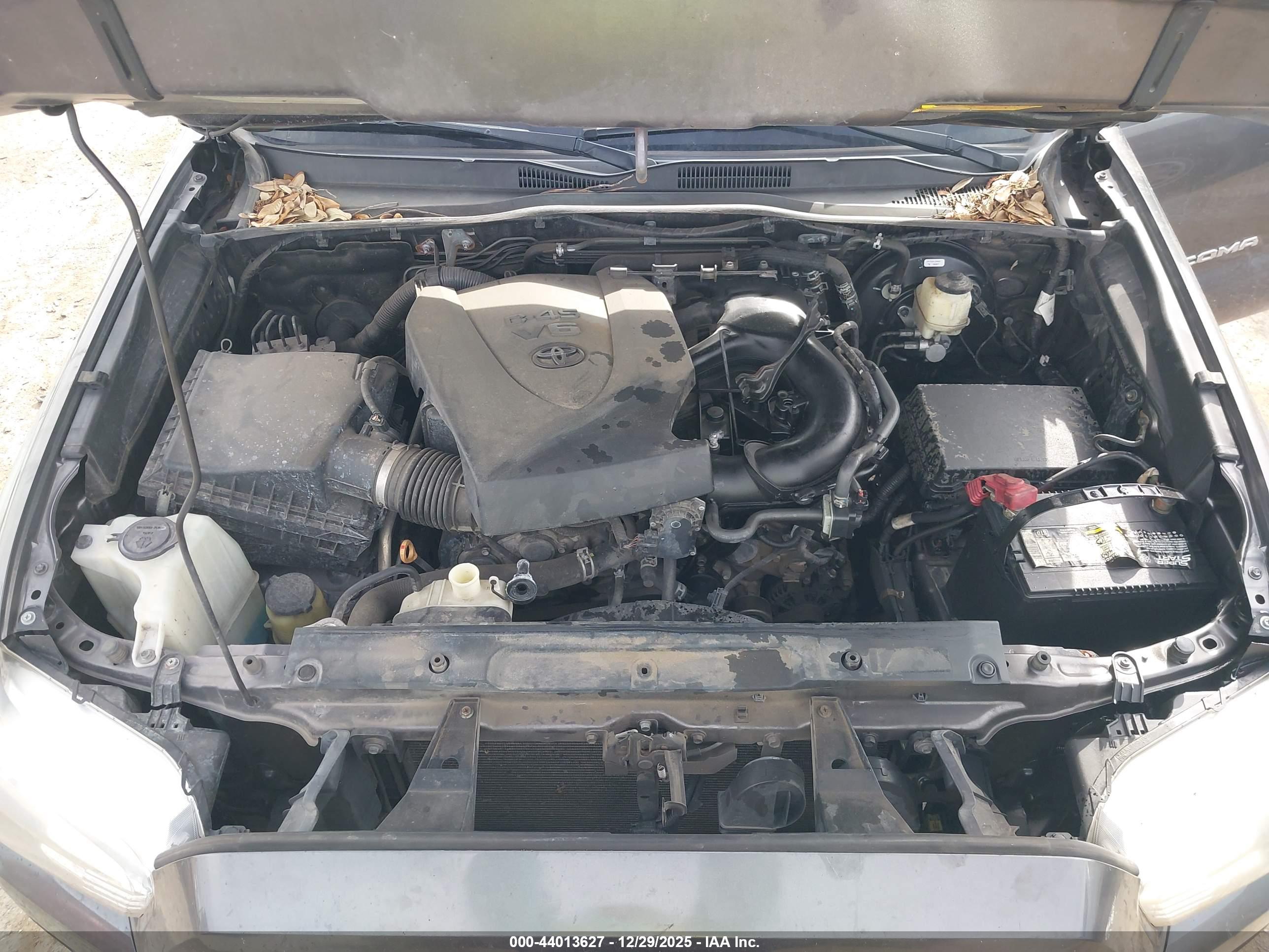 TOYOTA TACOMA image 10