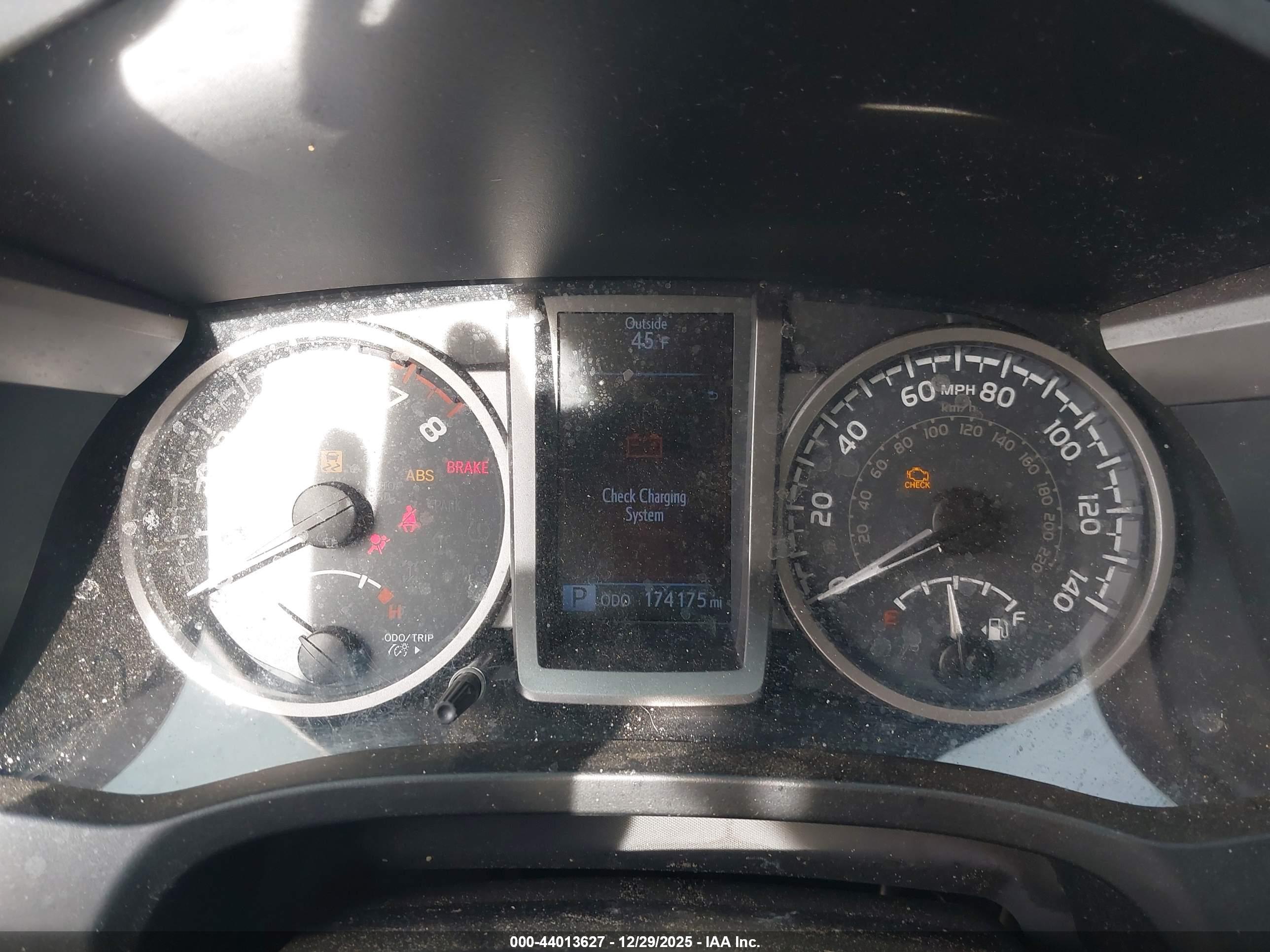 TOYOTA TACOMA image 7