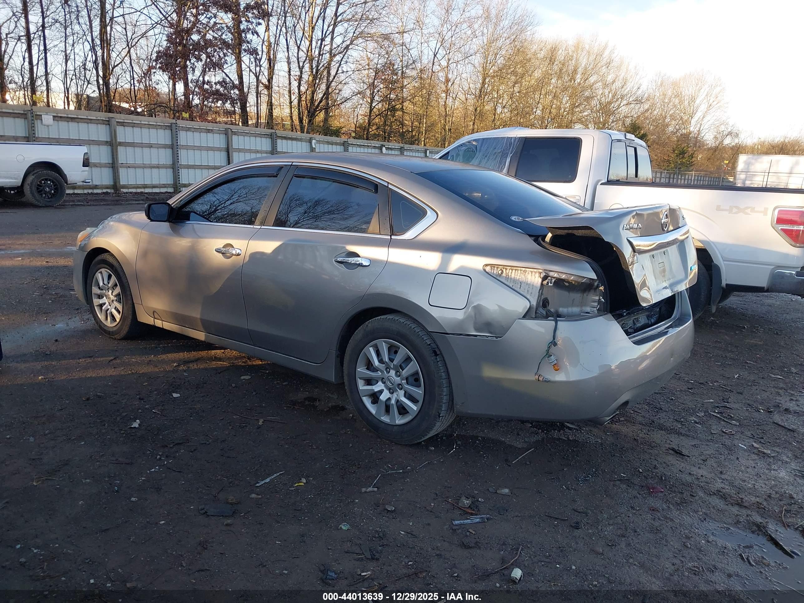 NISSAN ALTIMA image 3