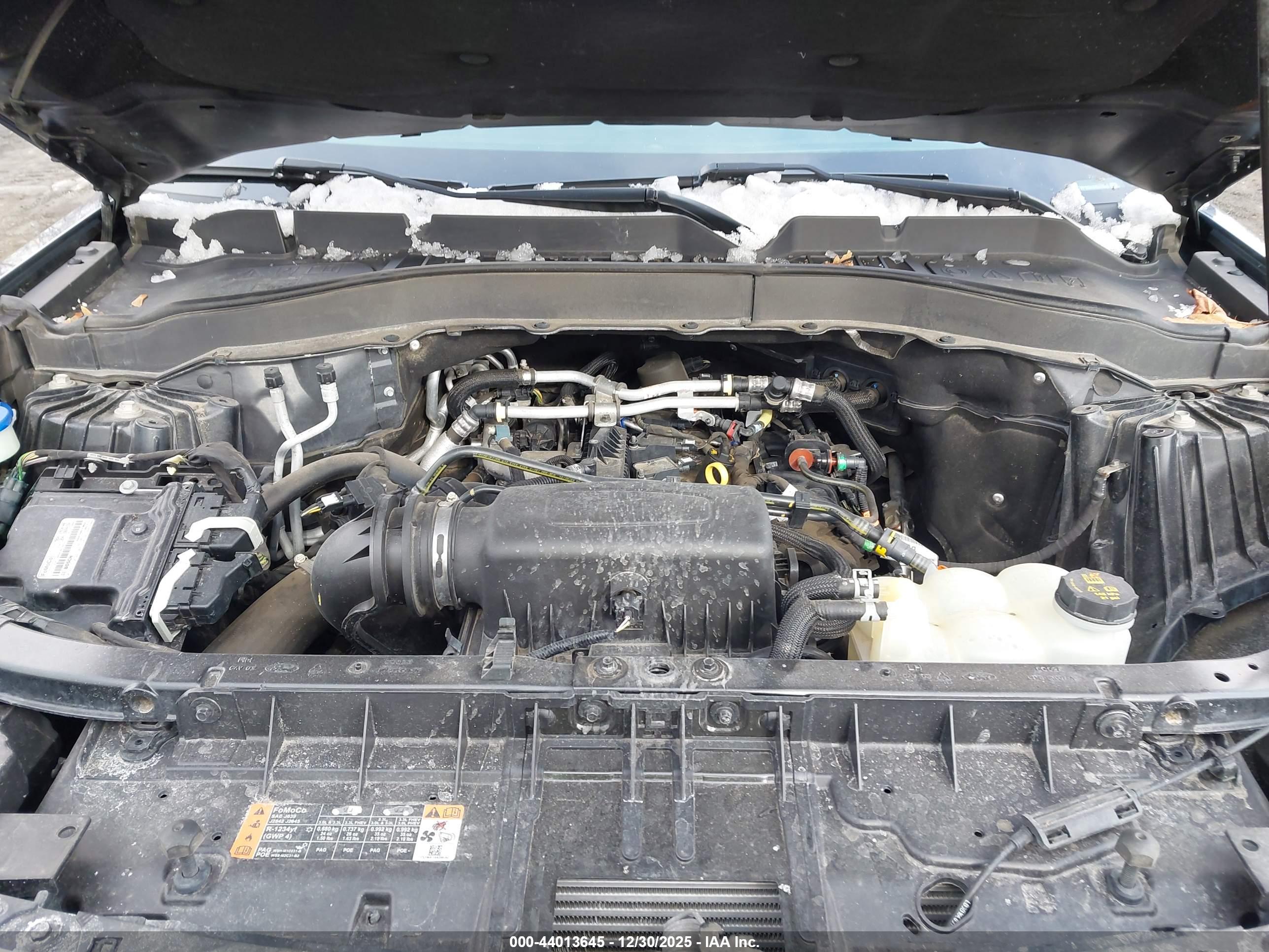 FORD EXPLORER image 10