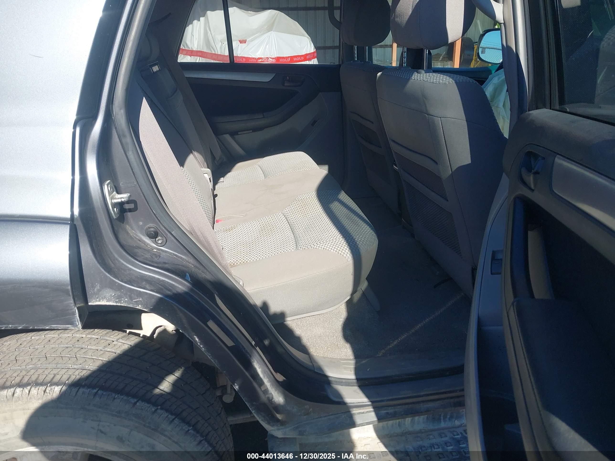 TOYOTA 4RUNNER image 8