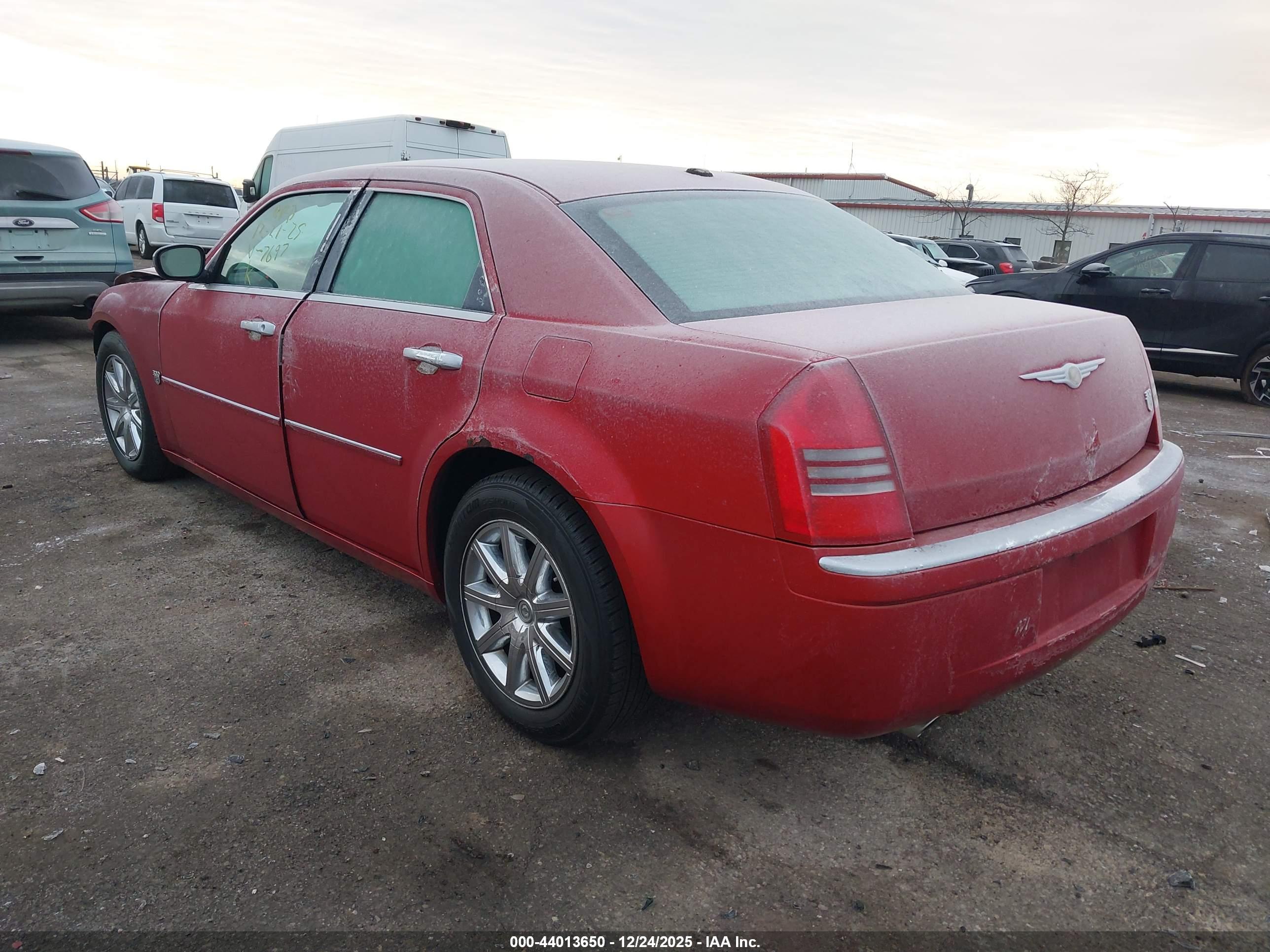 CHRYSLER 300C image 3