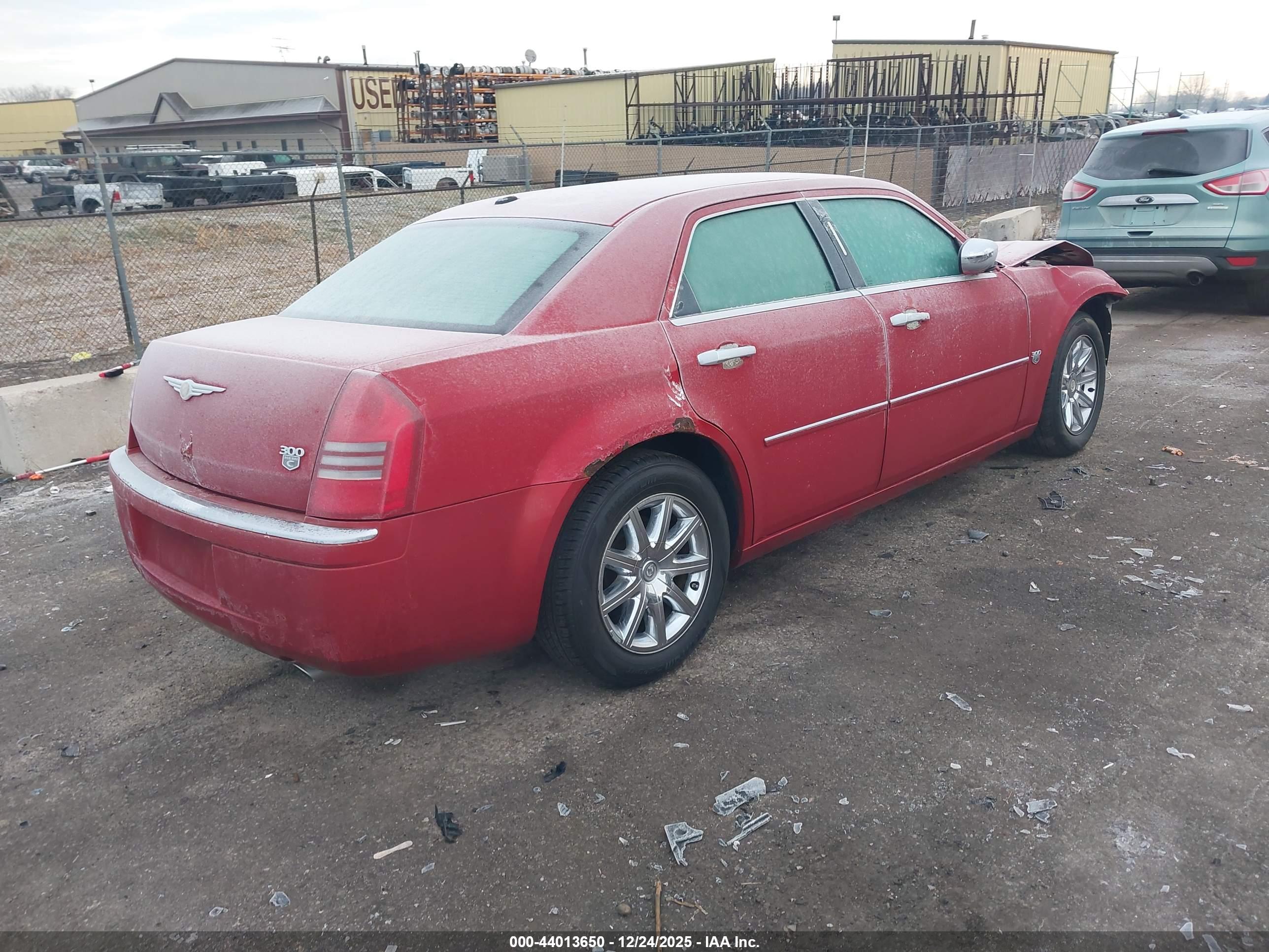 CHRYSLER 300C image 4