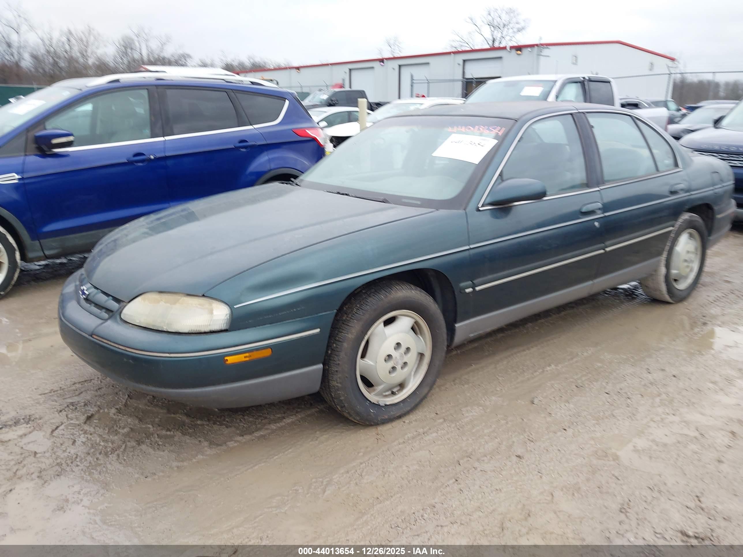 CHEVROLET LUMINA image 2