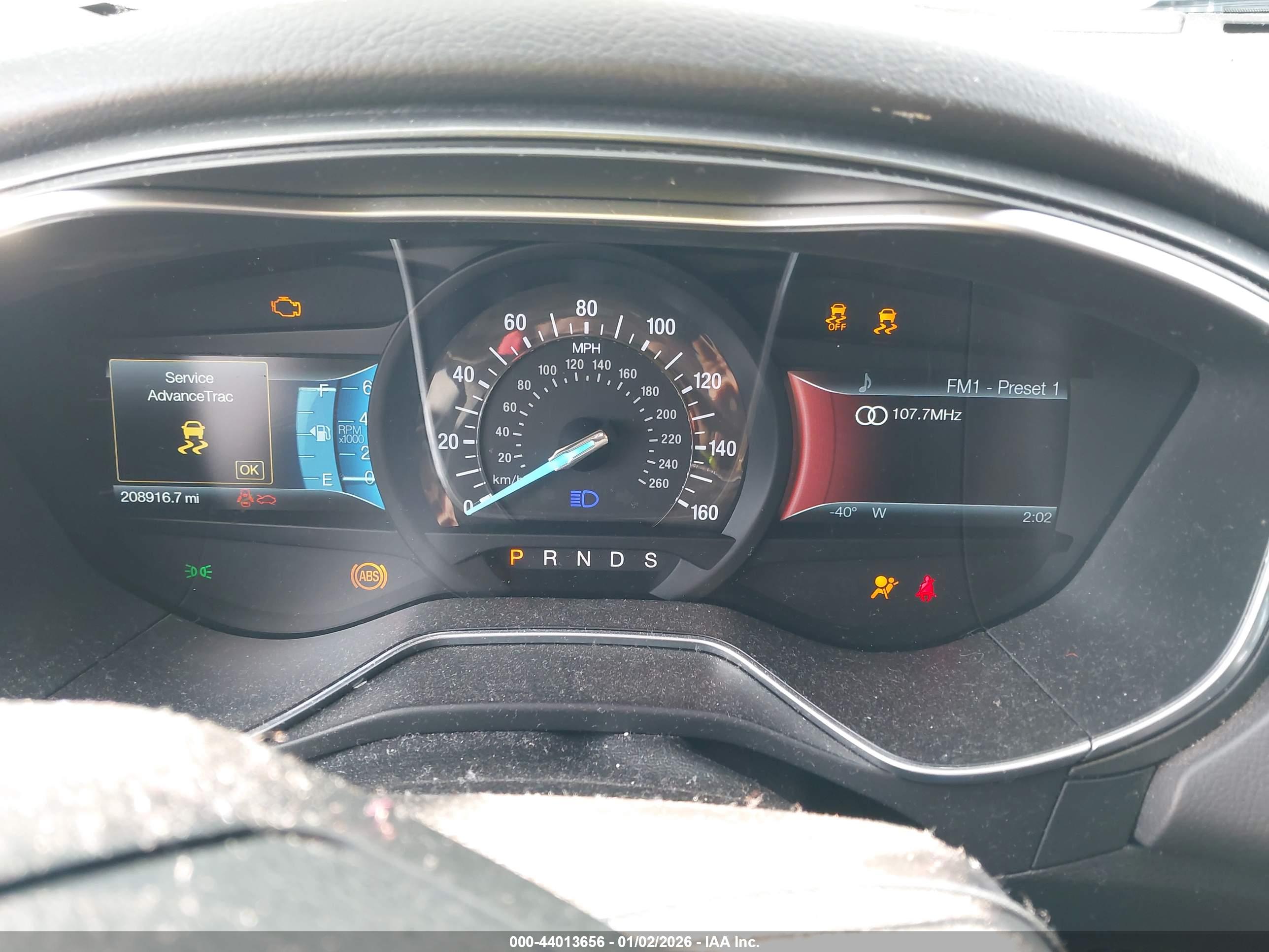 FORD FUSION image 7