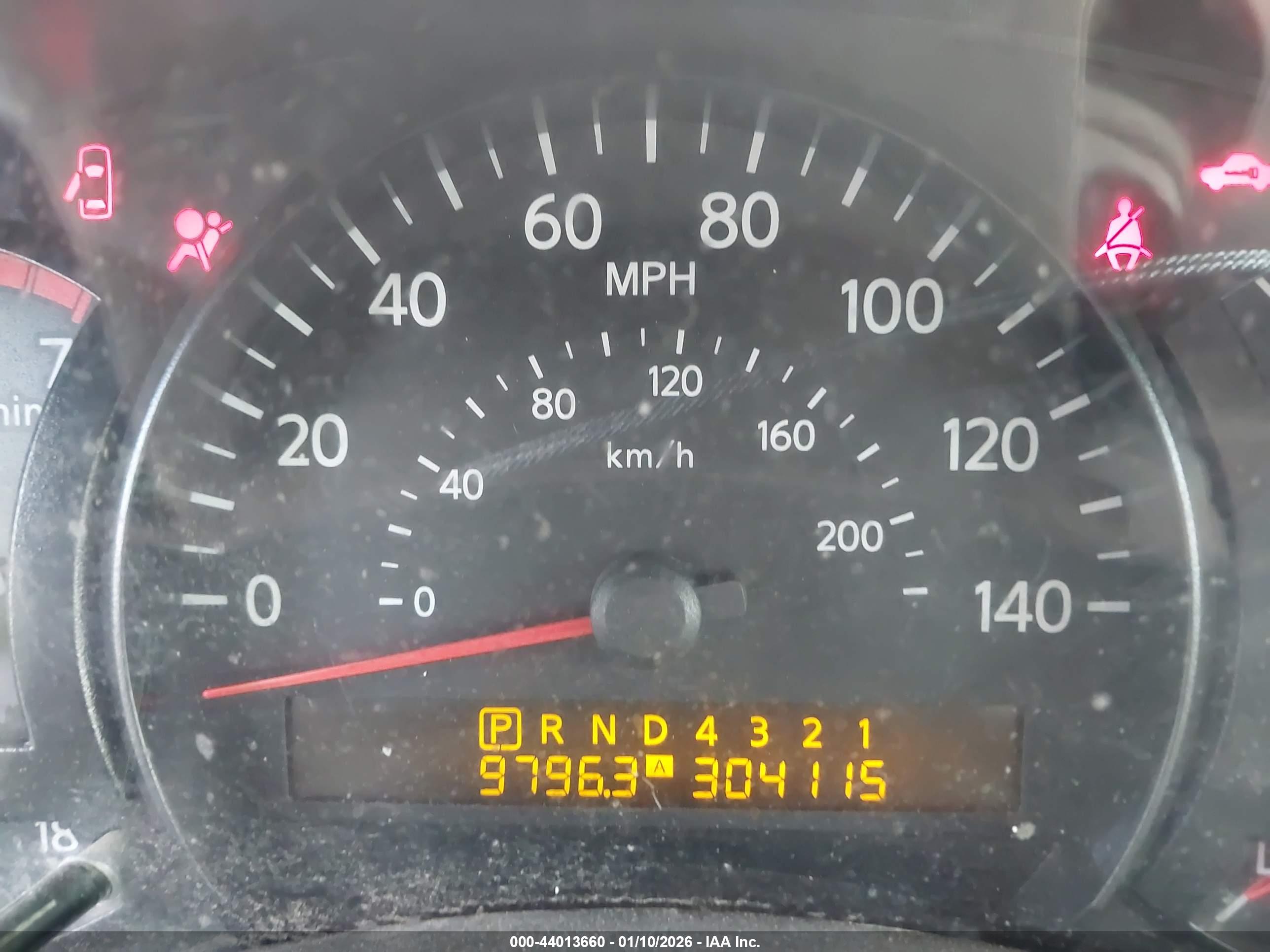 NISSAN TITAN image 7