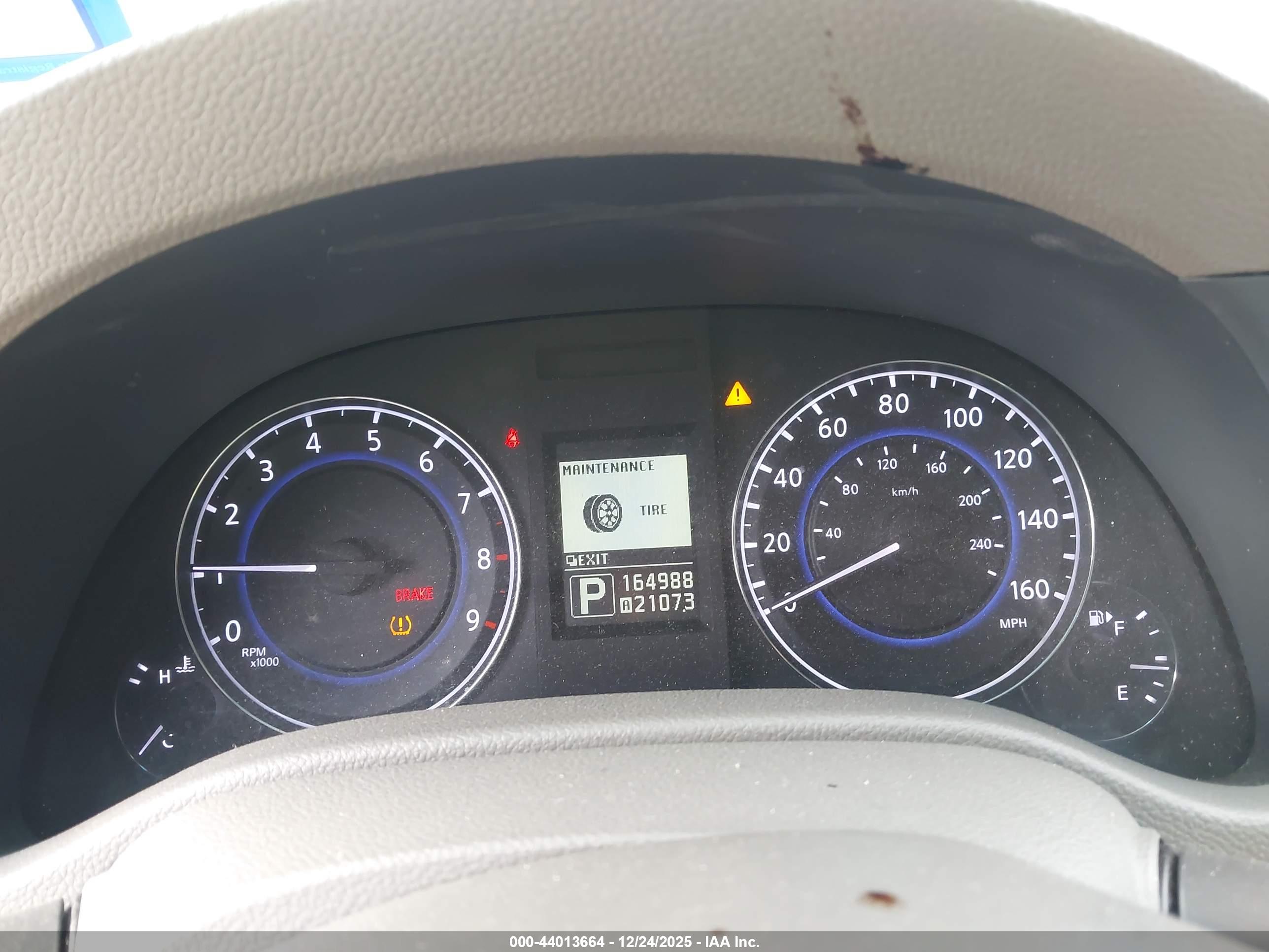 INFINITI G37 image 7