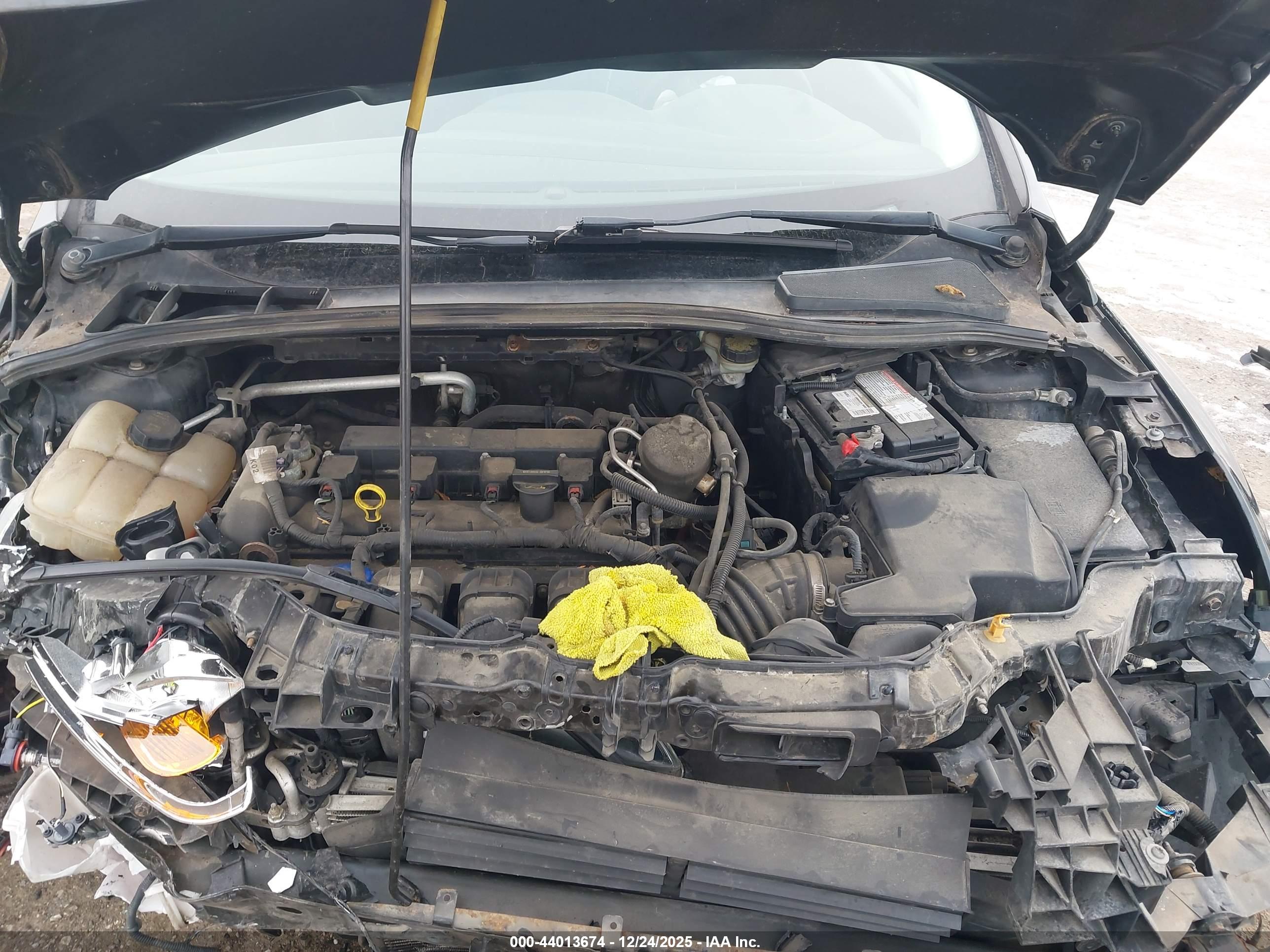 FORD FOCUS image 10