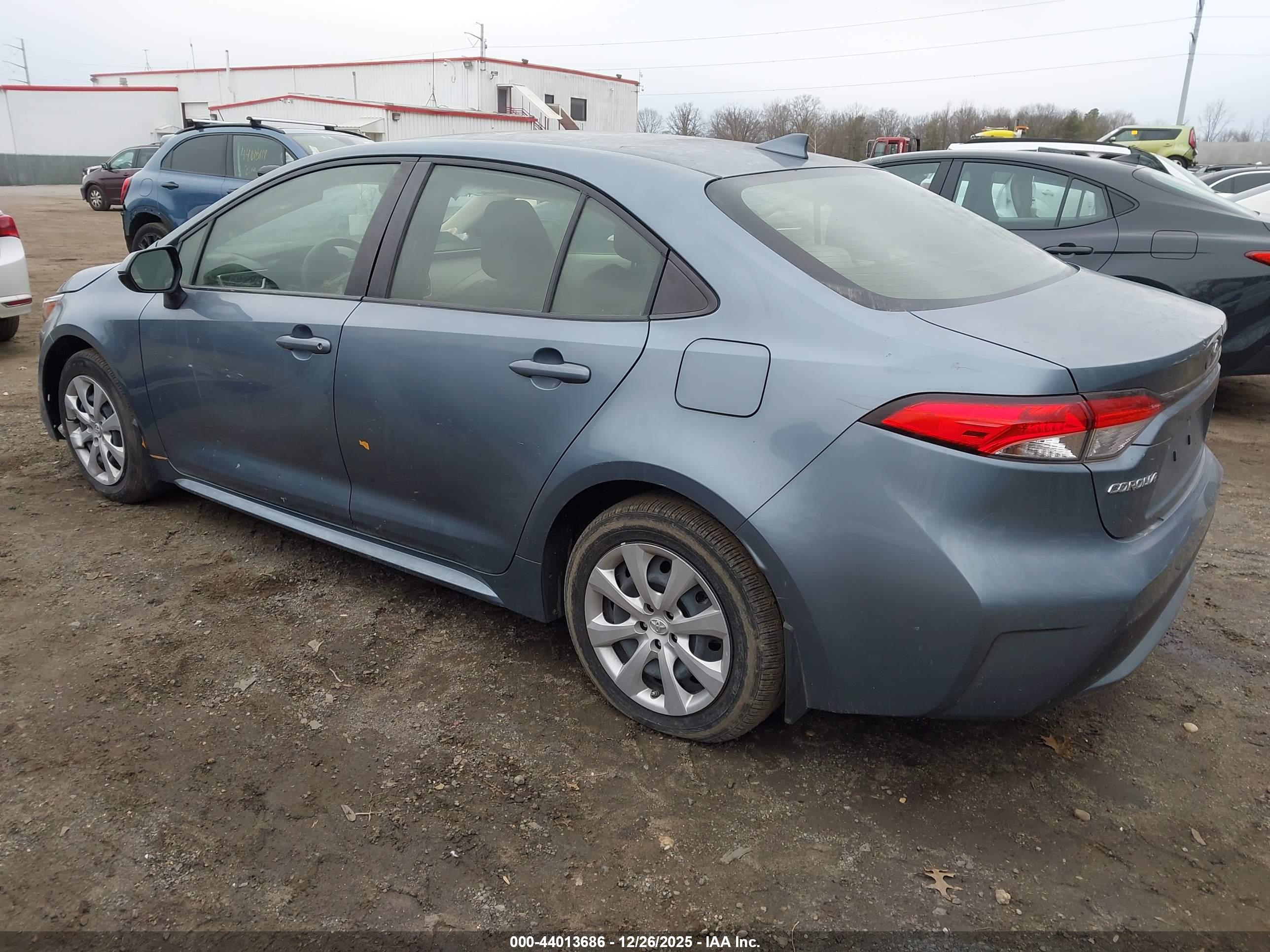 TOYOTA COROLLA image 3