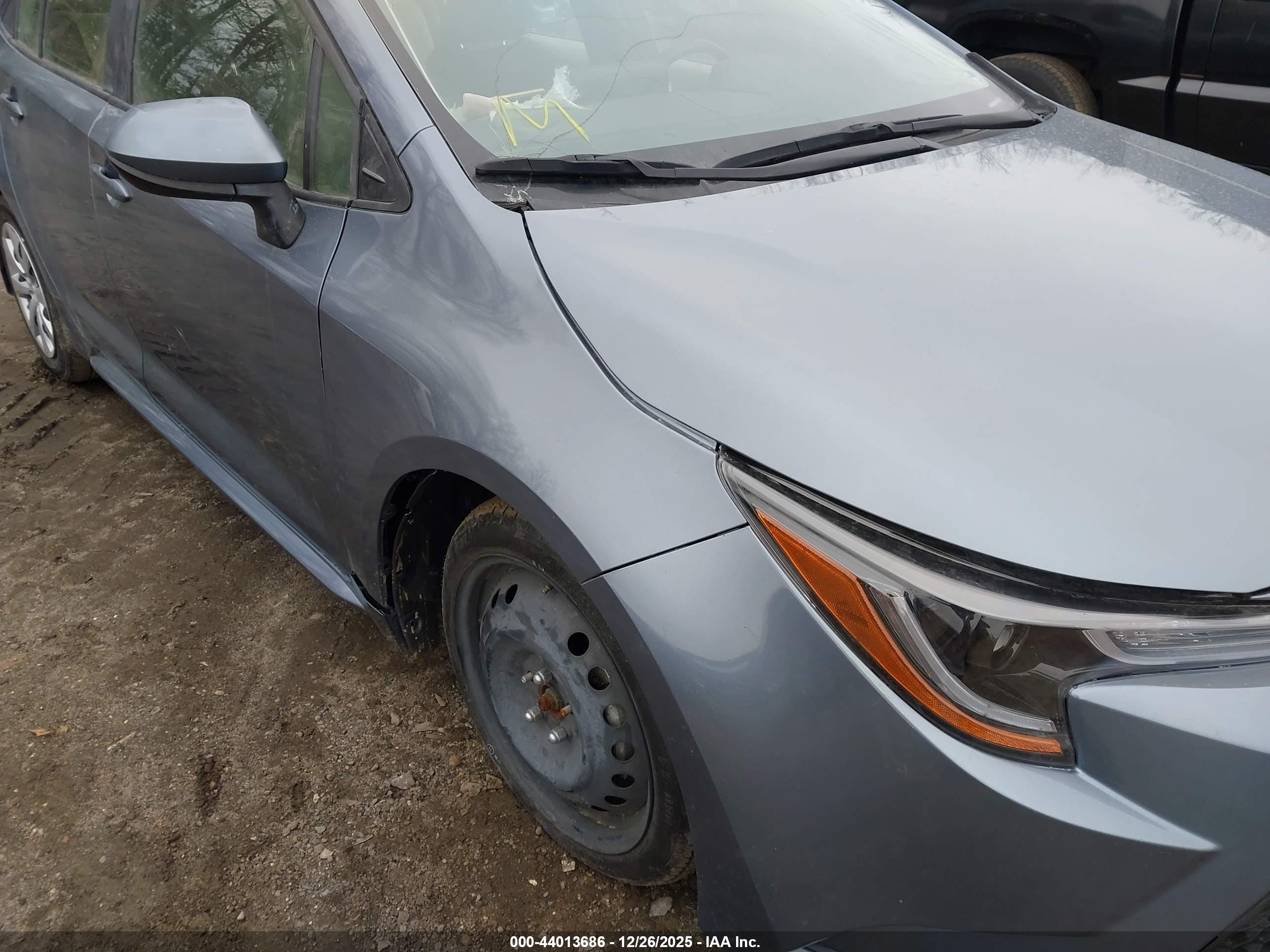 TOYOTA COROLLA image 6