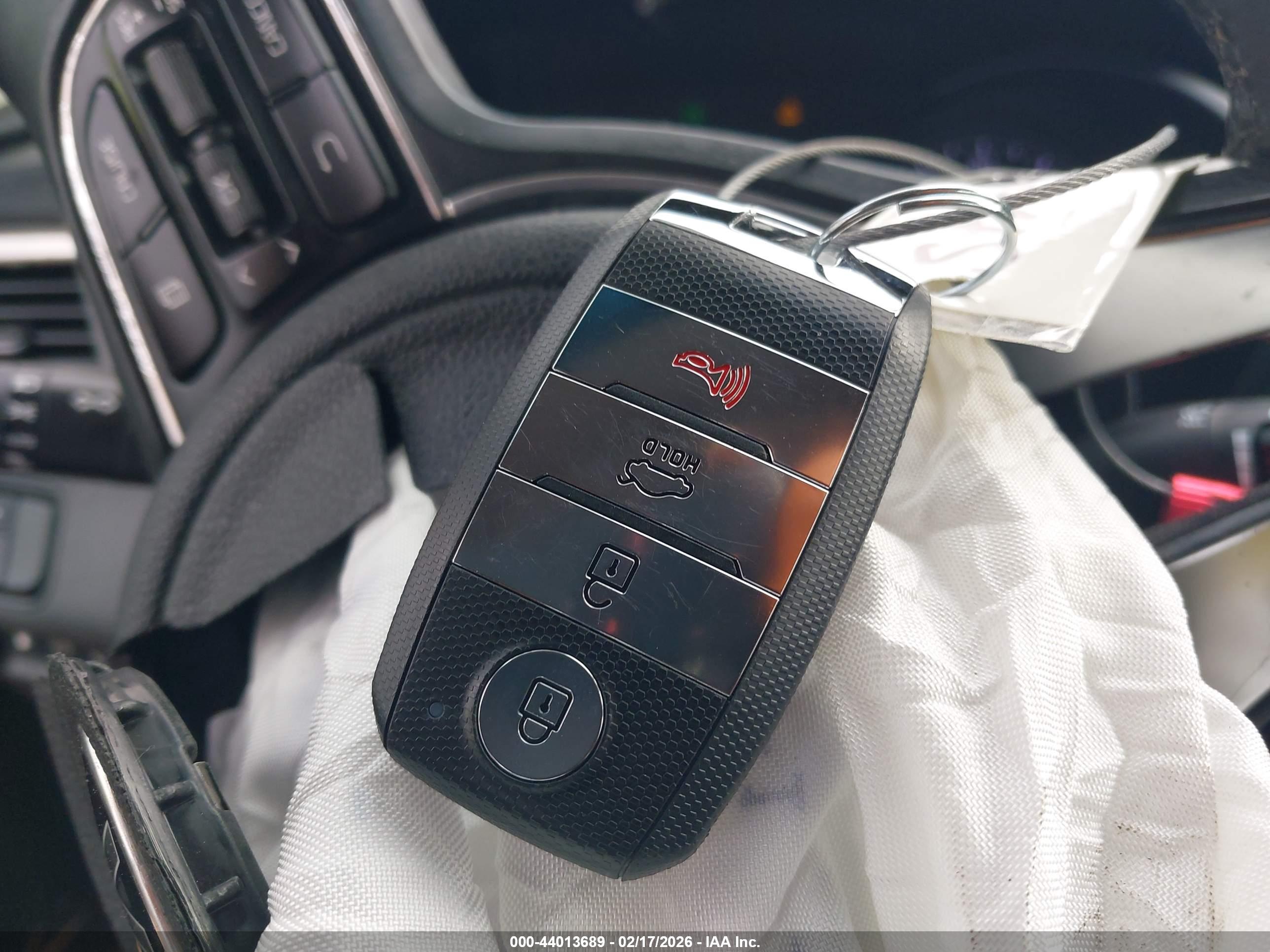 KIA OPTIMA image 11