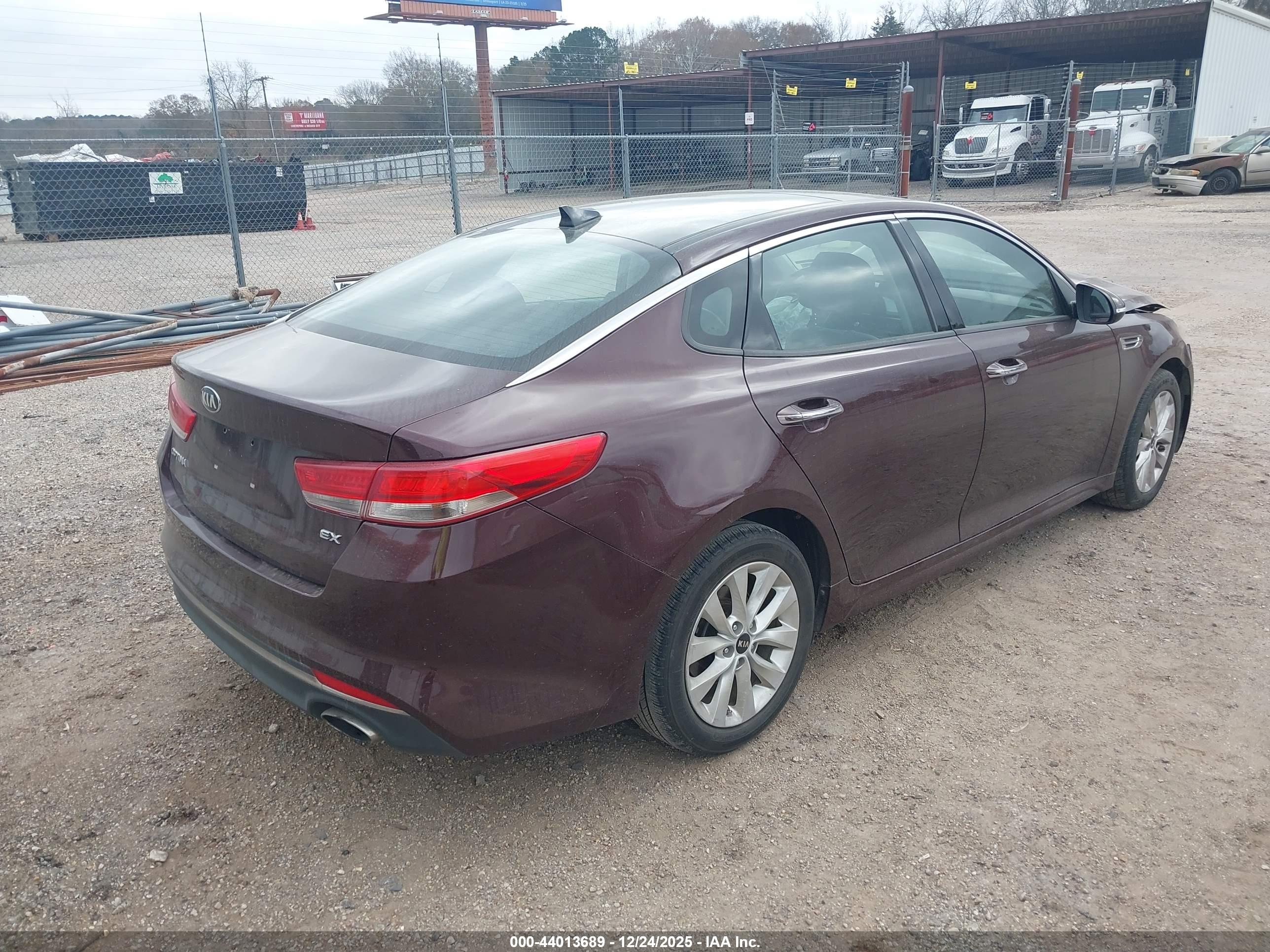KIA OPTIMA image 4