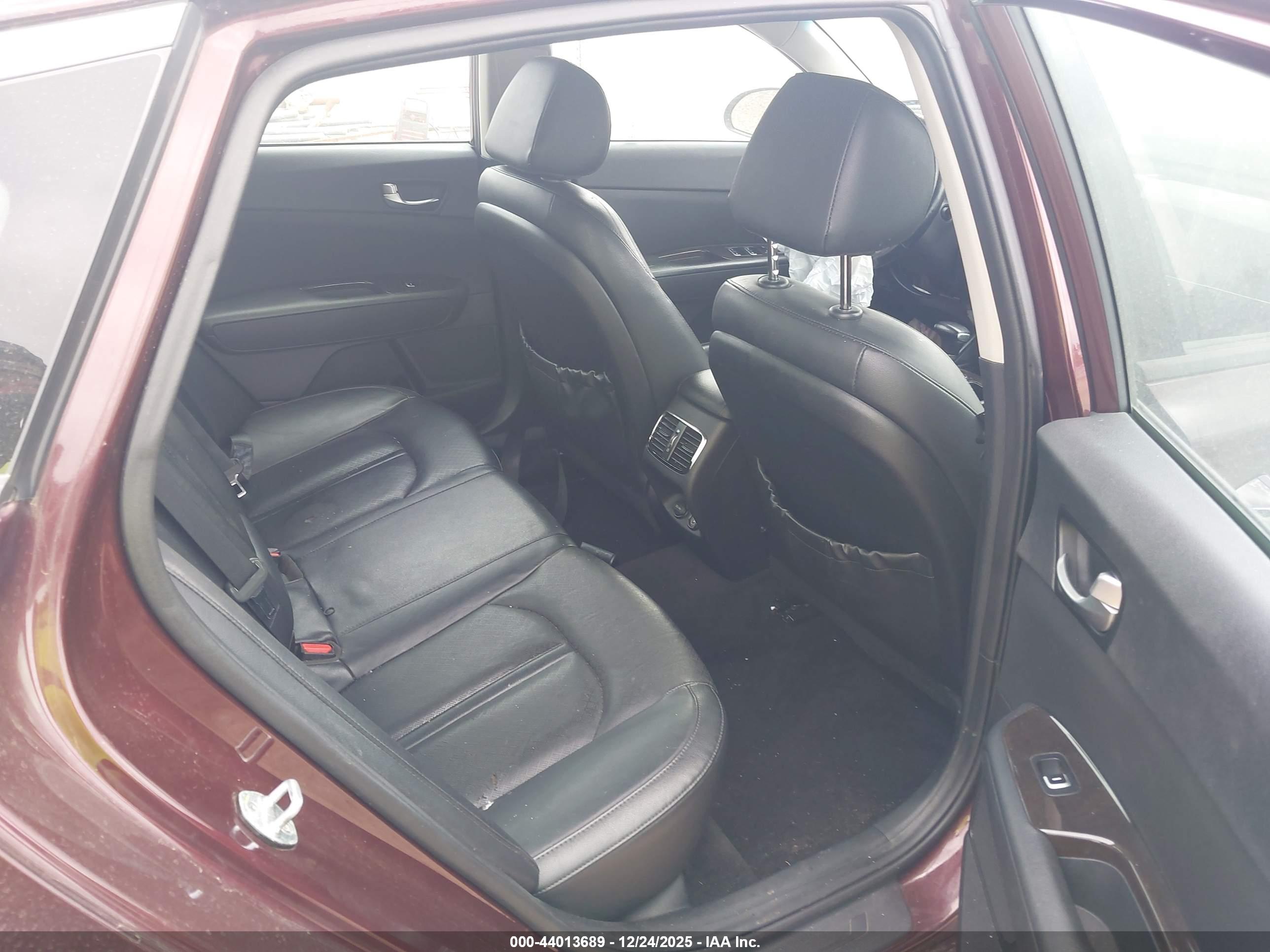 KIA OPTIMA image 8