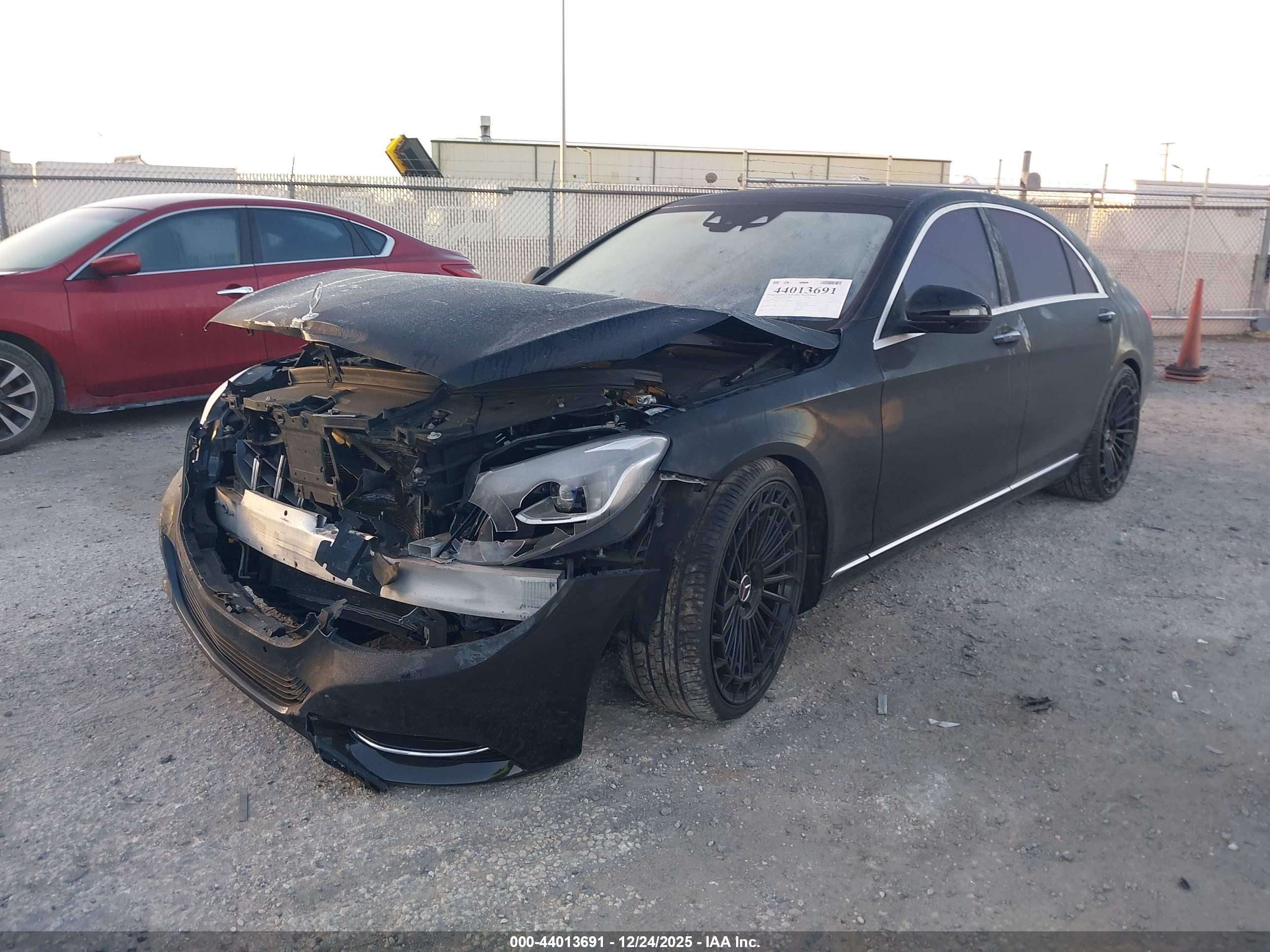 MERCEDES-BENZ S image 2