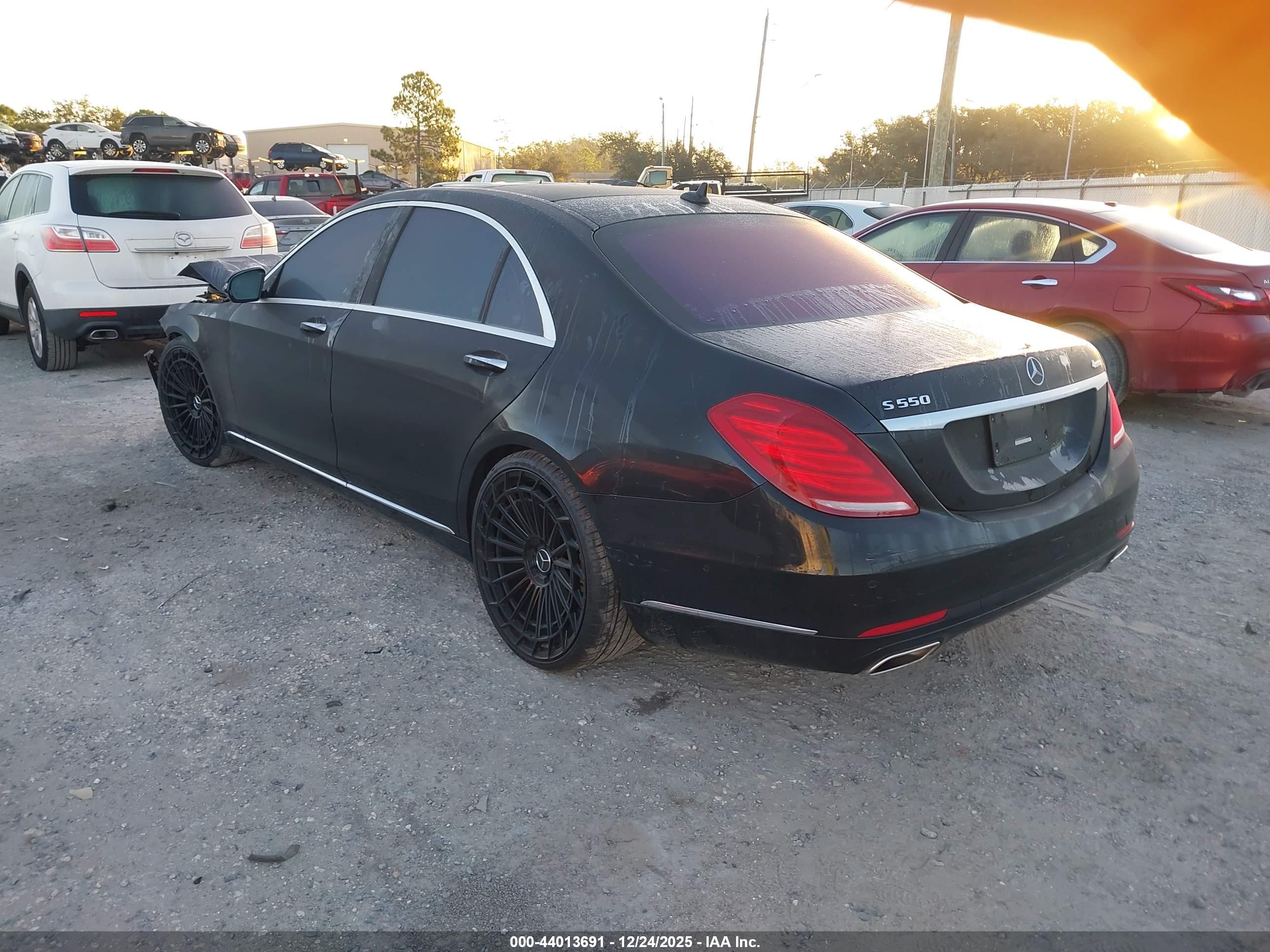 MERCEDES-BENZ S image 3