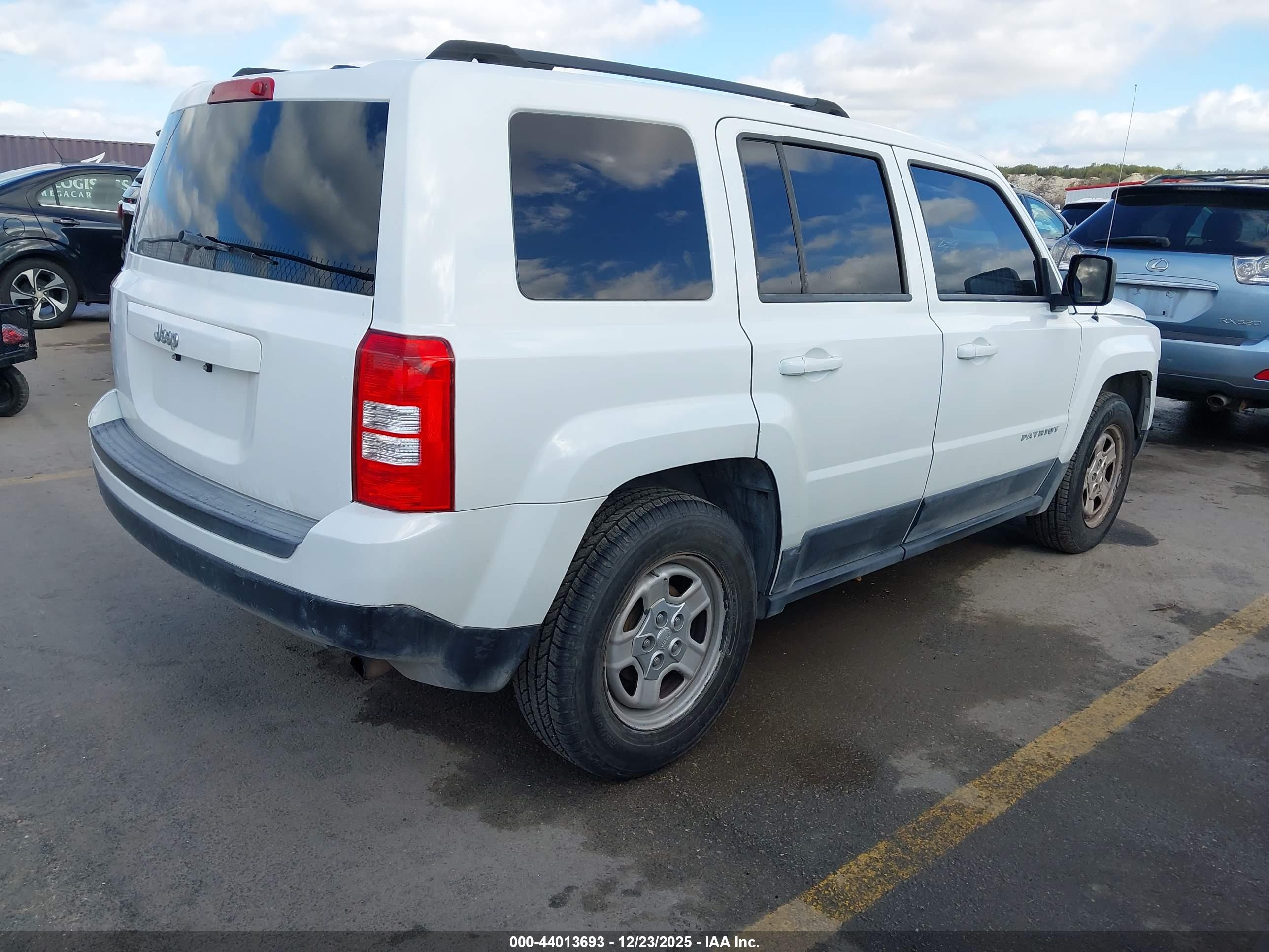 JEEP PATRIOT image 4