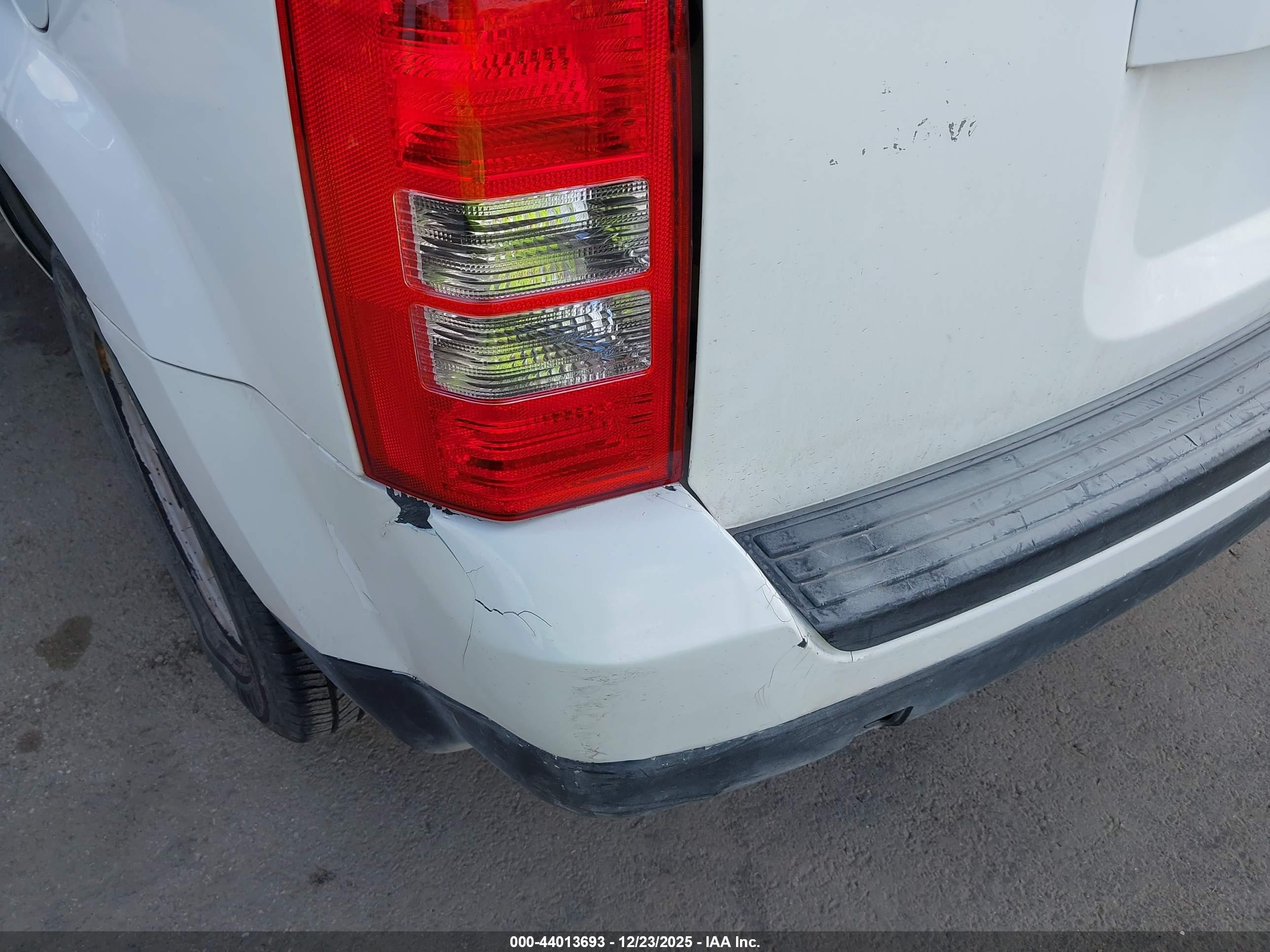 JEEP PATRIOT image 6