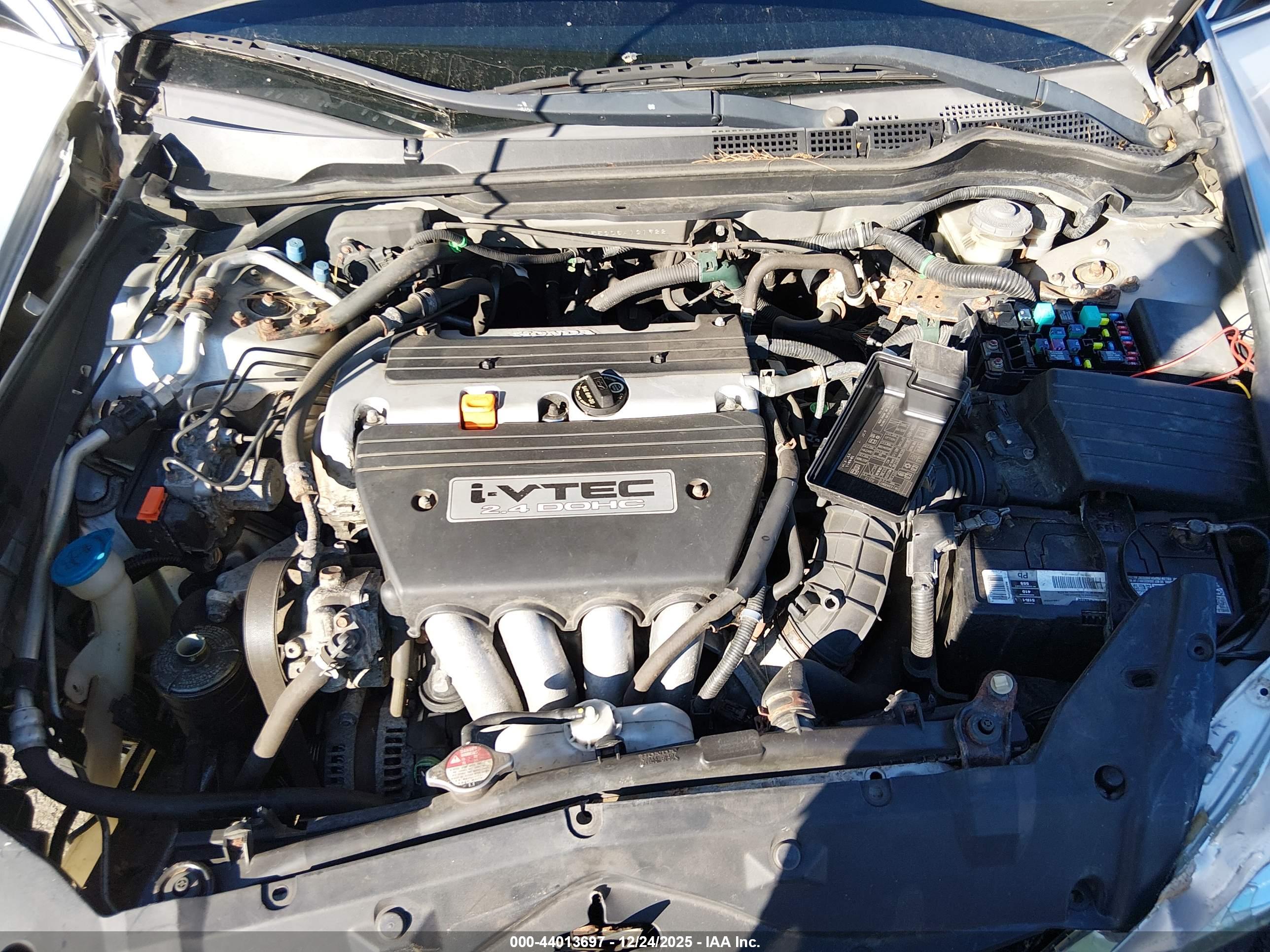 HONDA ACCORD image 10