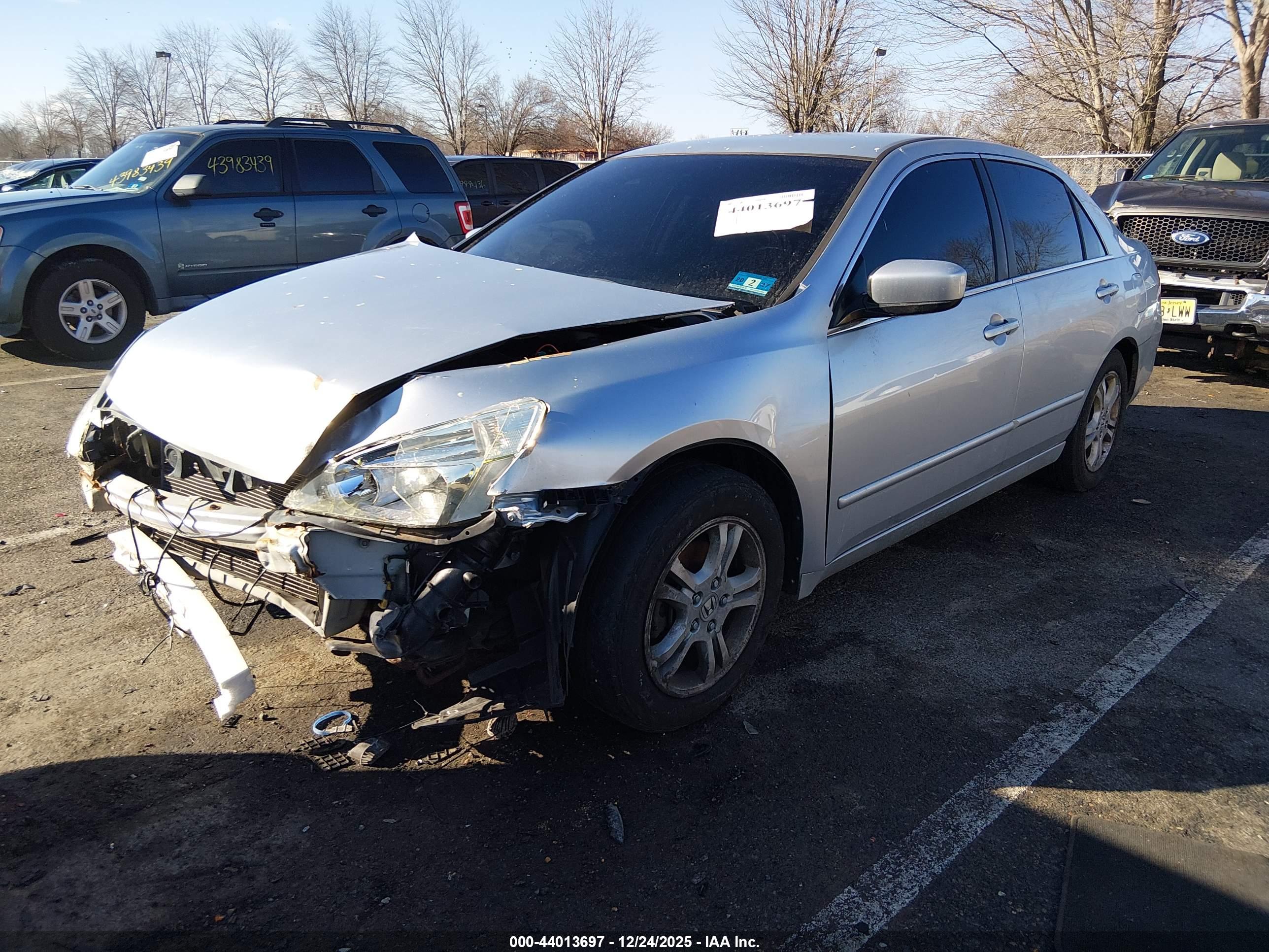 HONDA ACCORD image 2