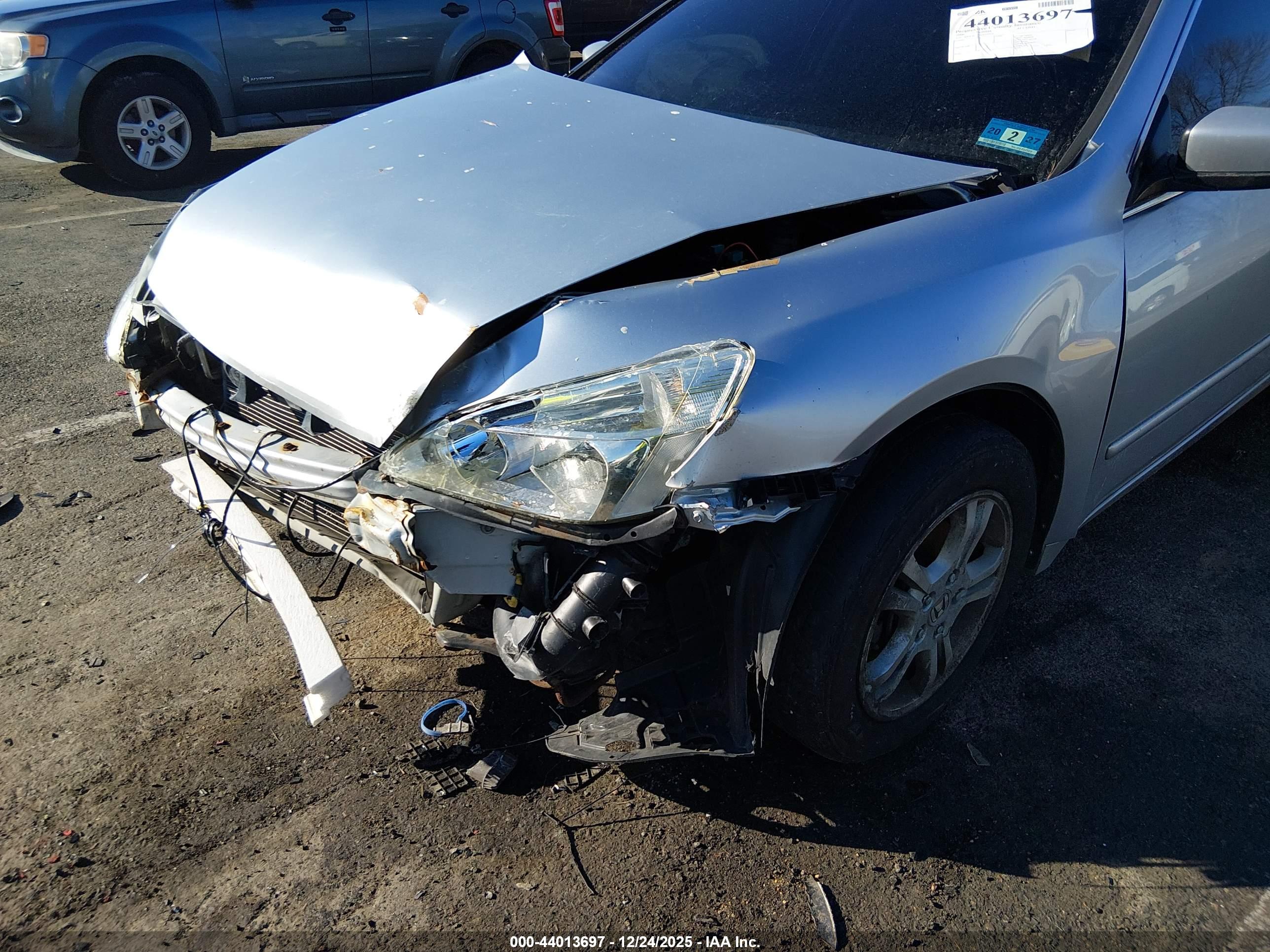 HONDA ACCORD image 6