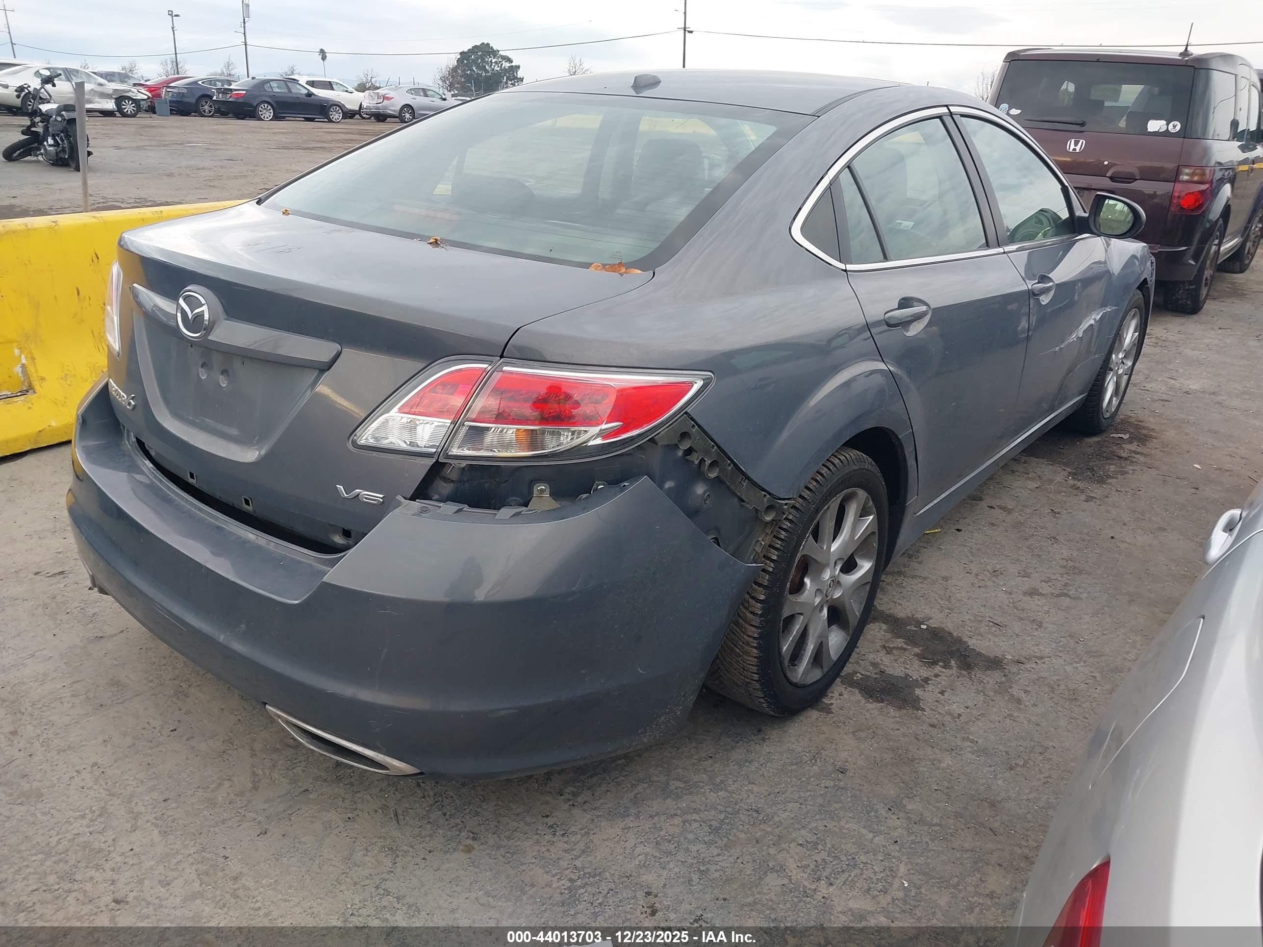 MAZDA MAZDA6 image 4