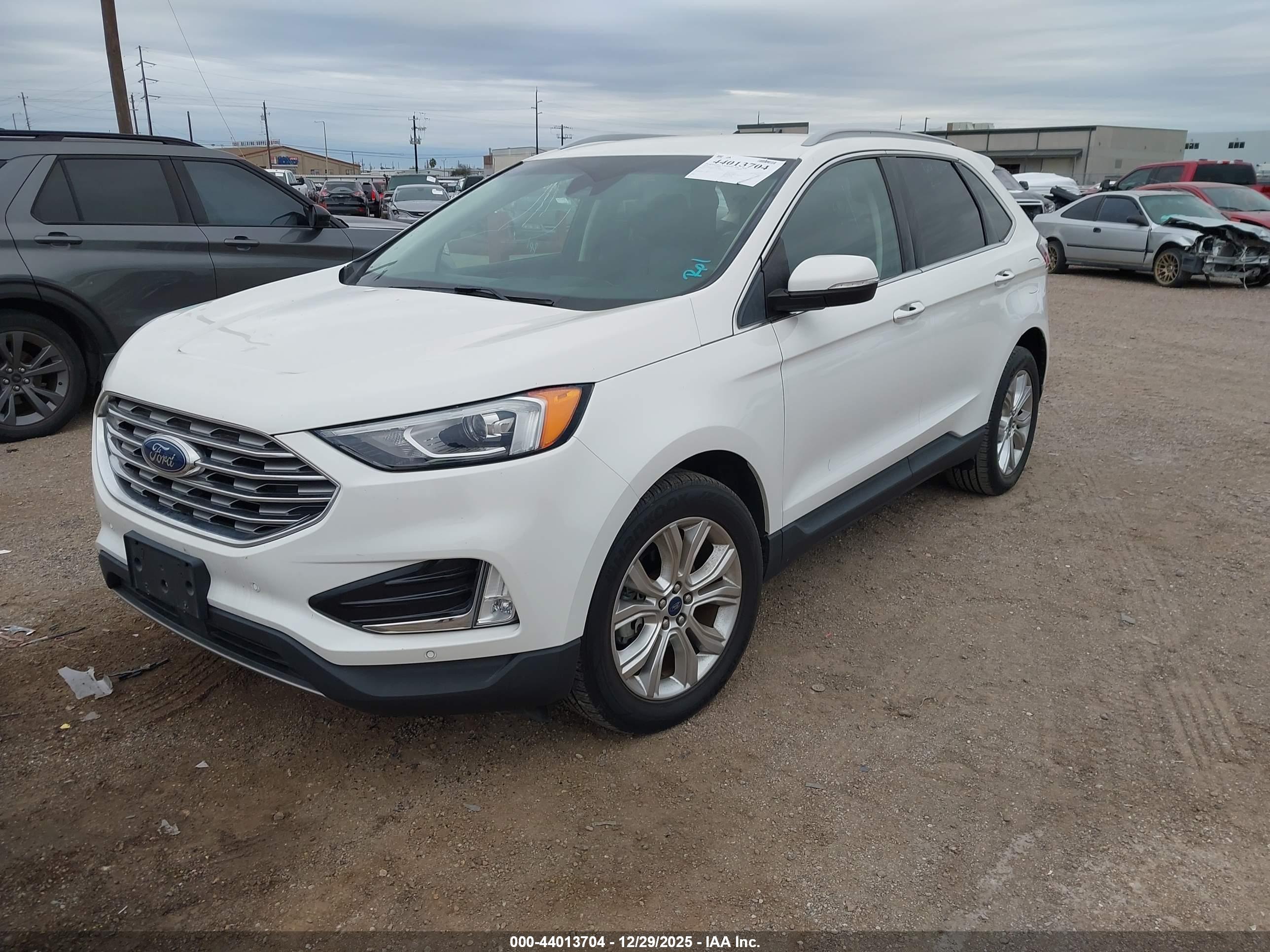 FORD EDGE image 2
