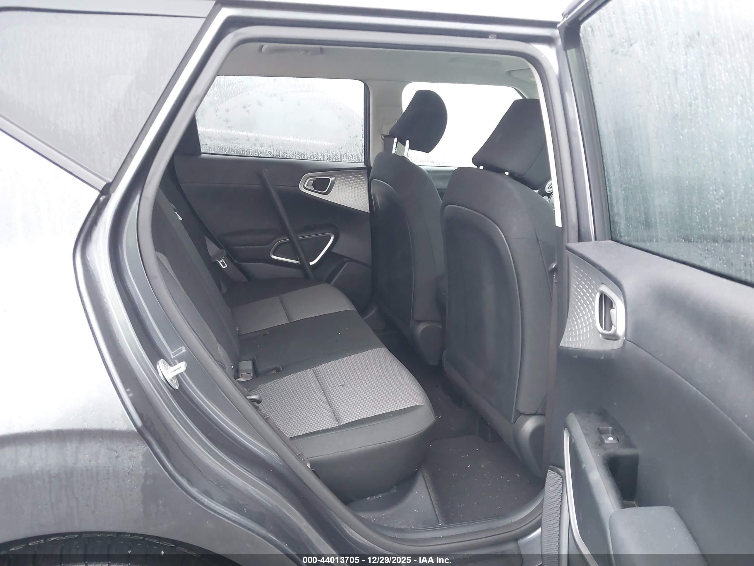 KIA SOUL image 8