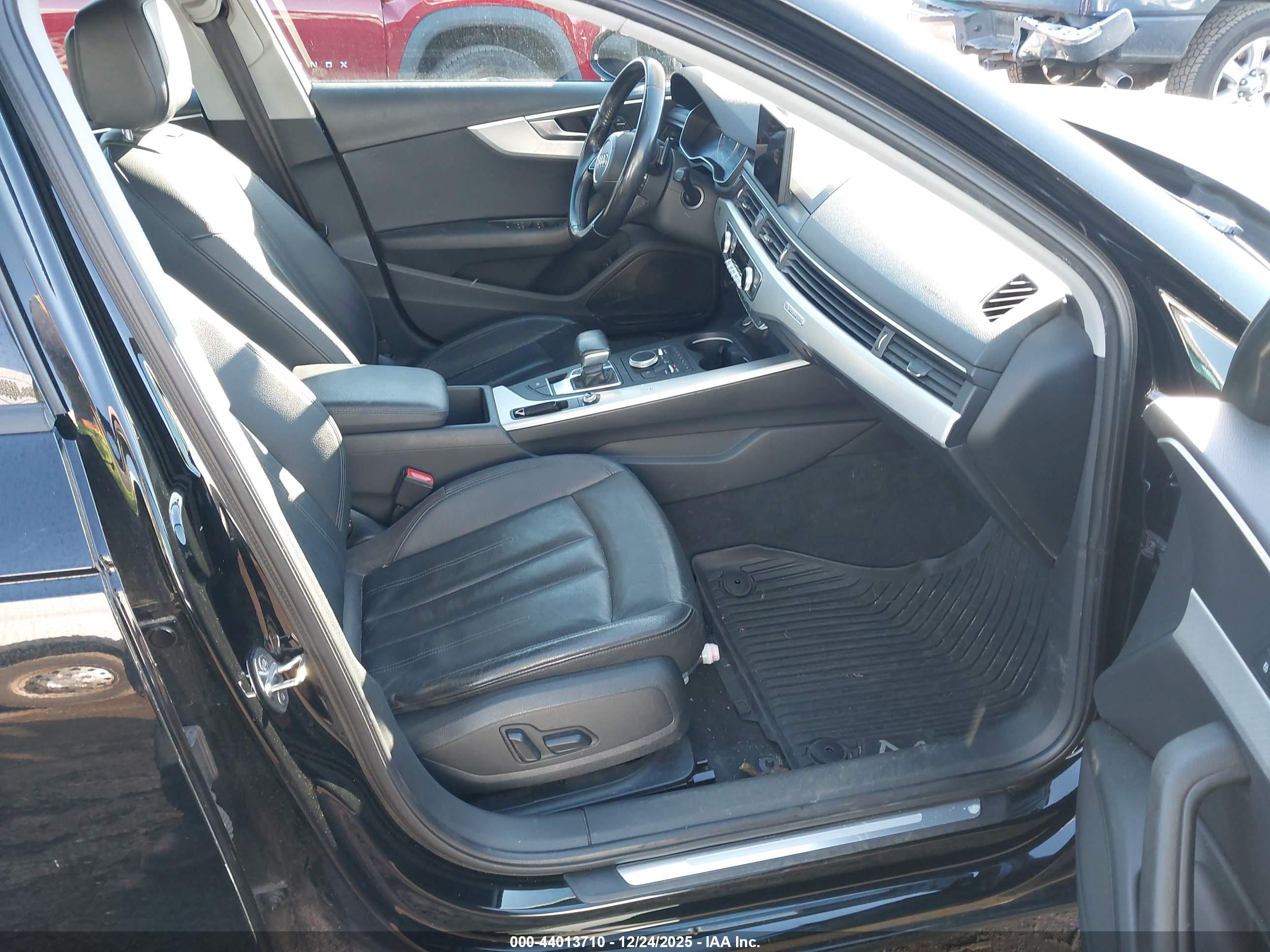 AUDI A4 image 5