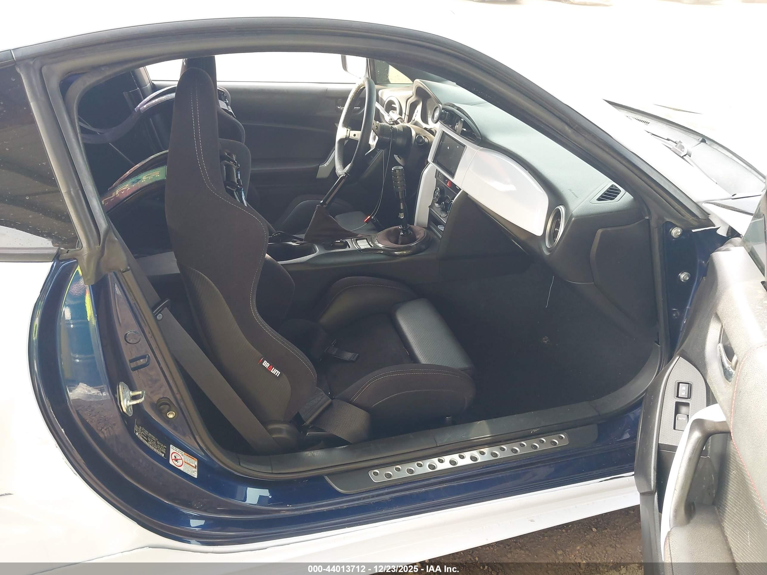 SCION FR-S image 5