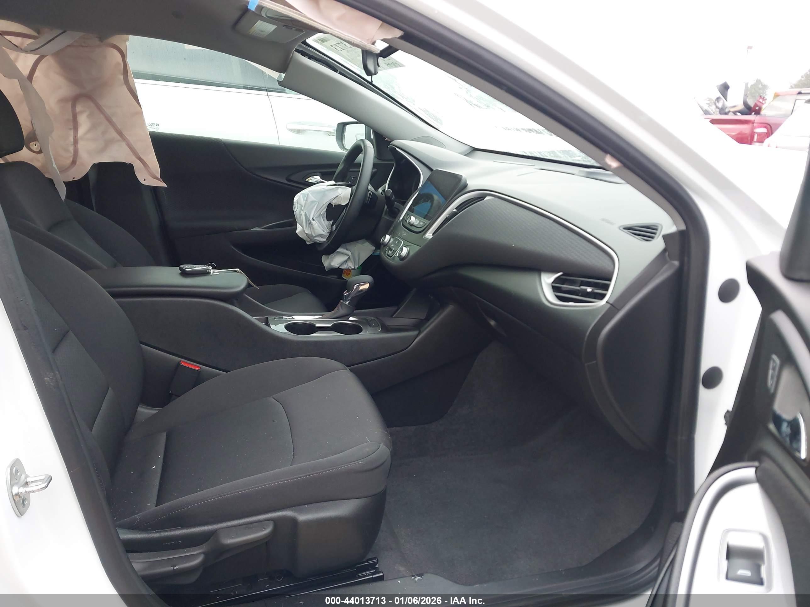 CHEVROLET MALIBU image 5