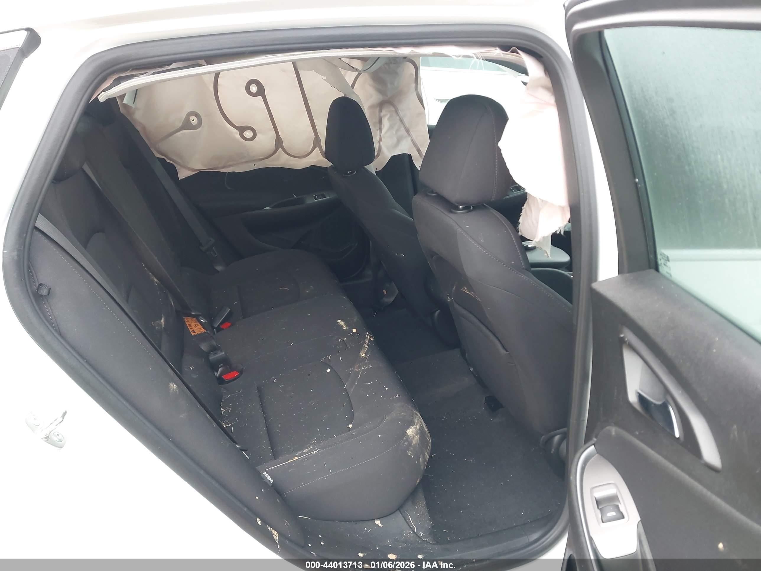 CHEVROLET MALIBU image 8
