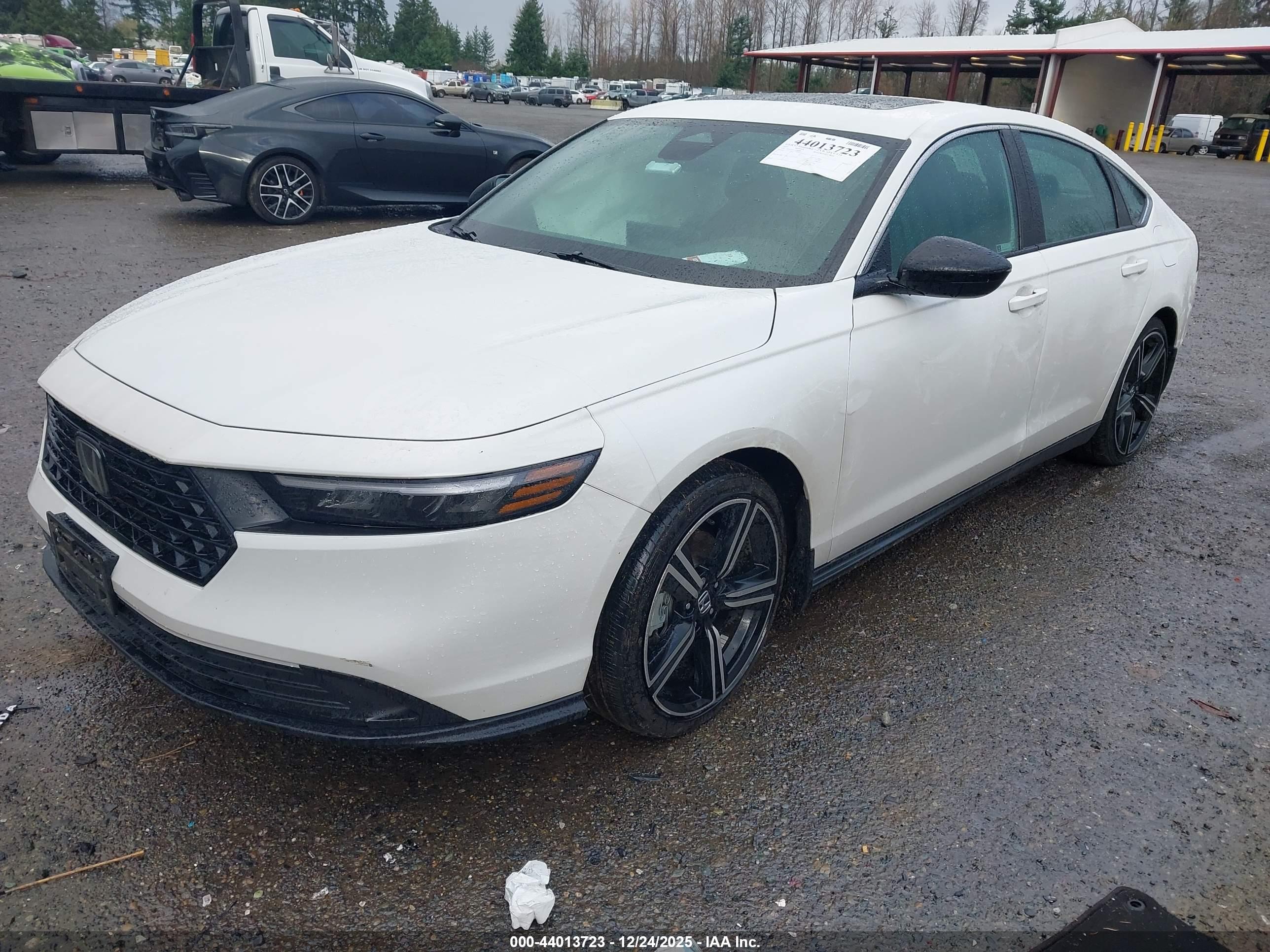 HONDA ACCORD image 2
