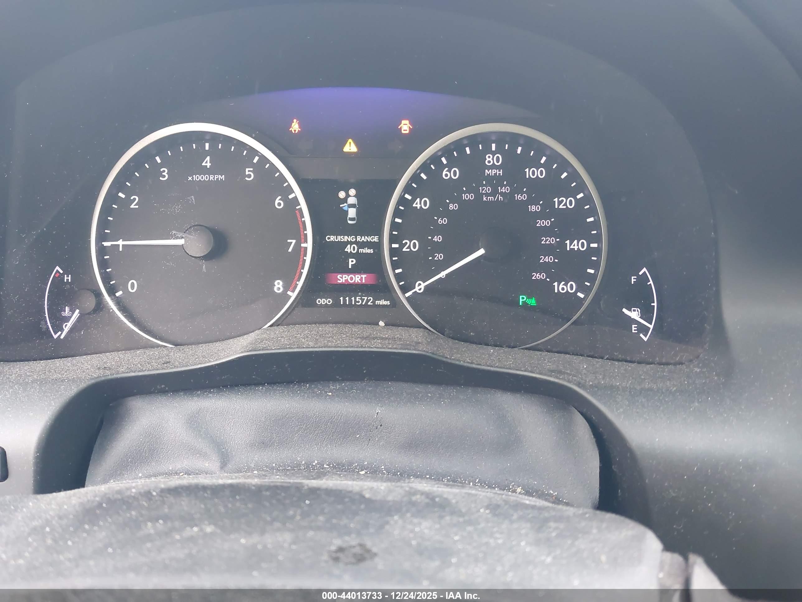 LEXUS ES image 7