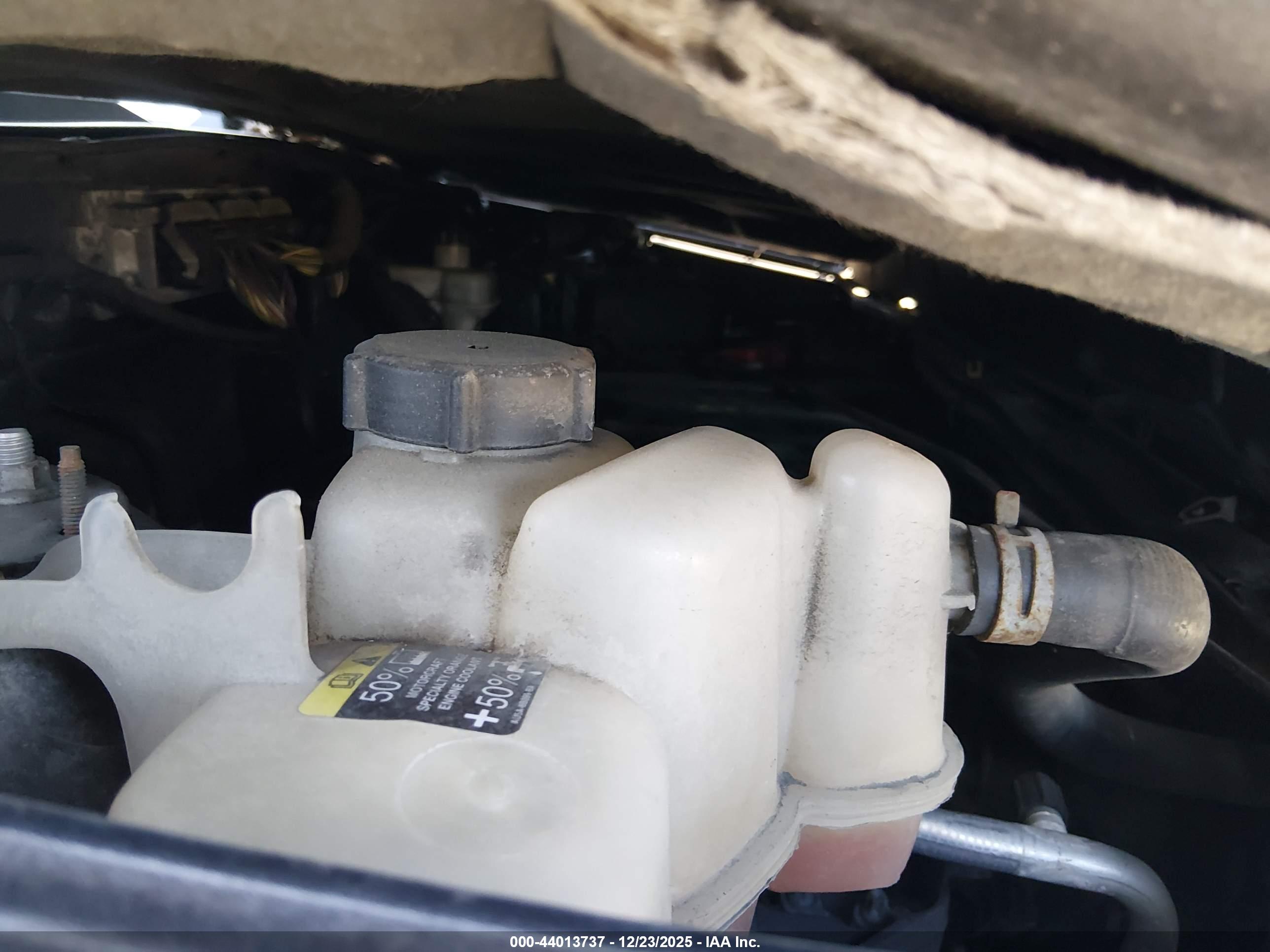 FORD ESCAPE image 10