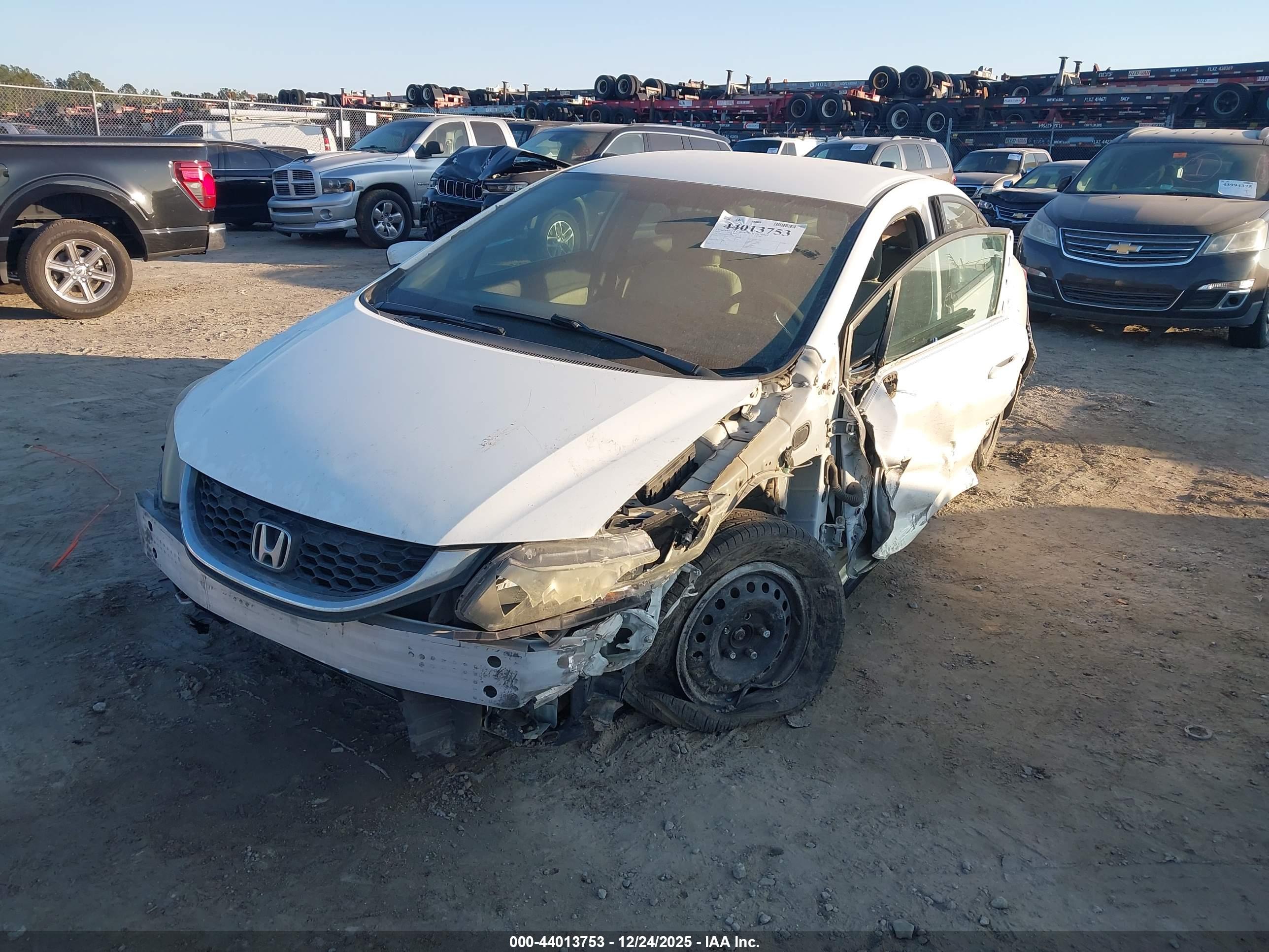 HONDA CIVIC image 2