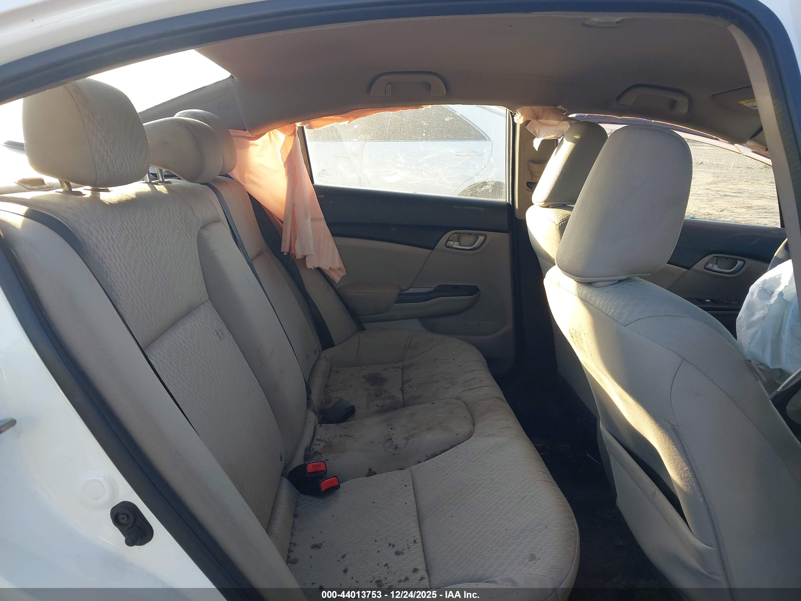 HONDA CIVIC image 8