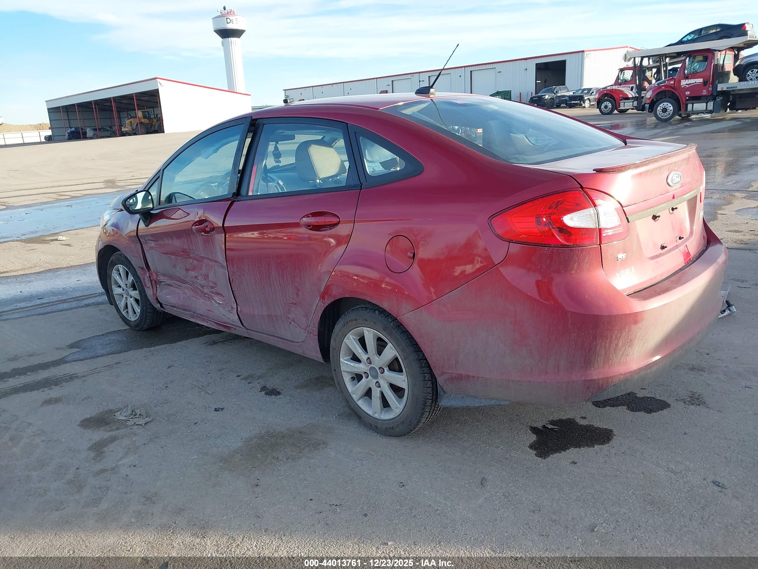 FORD FIESTA image 3
