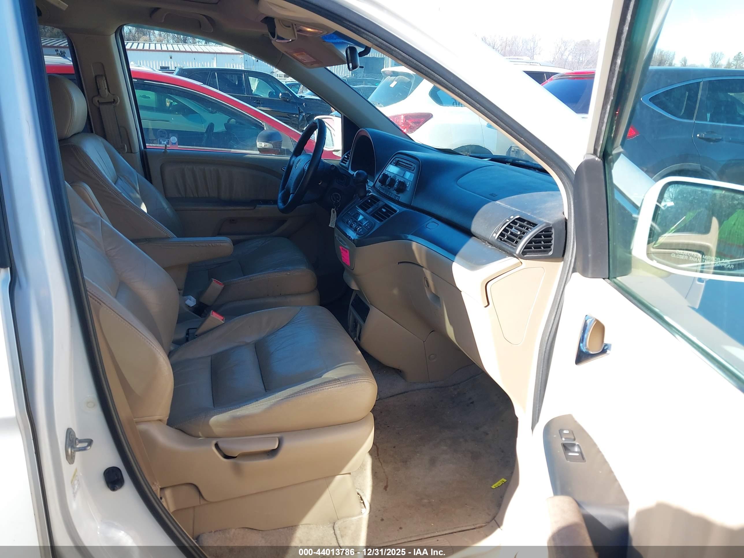 HONDA ODYSSEY image 5